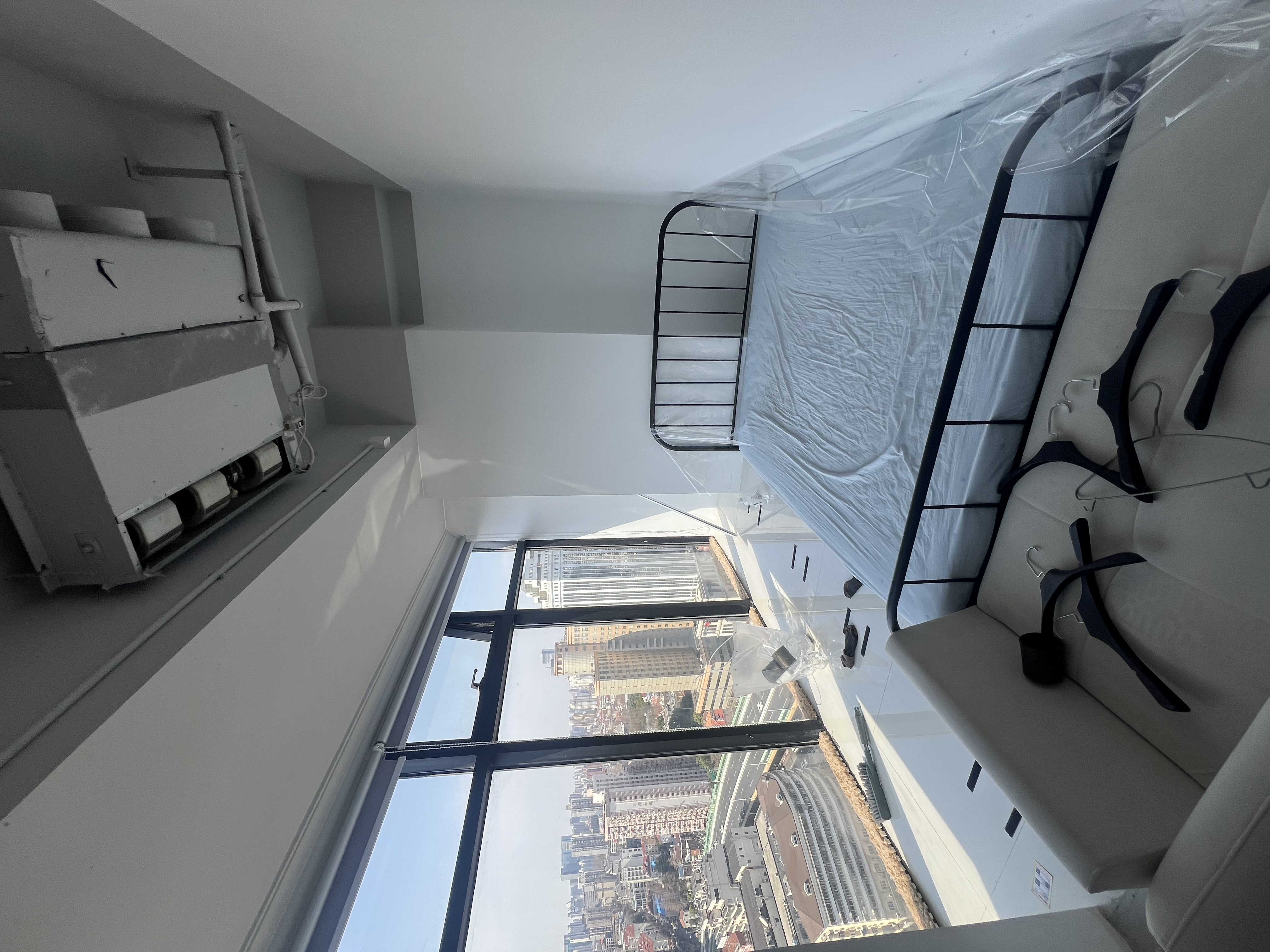 镇宁路裕丰国际大厦286平米写字楼出租