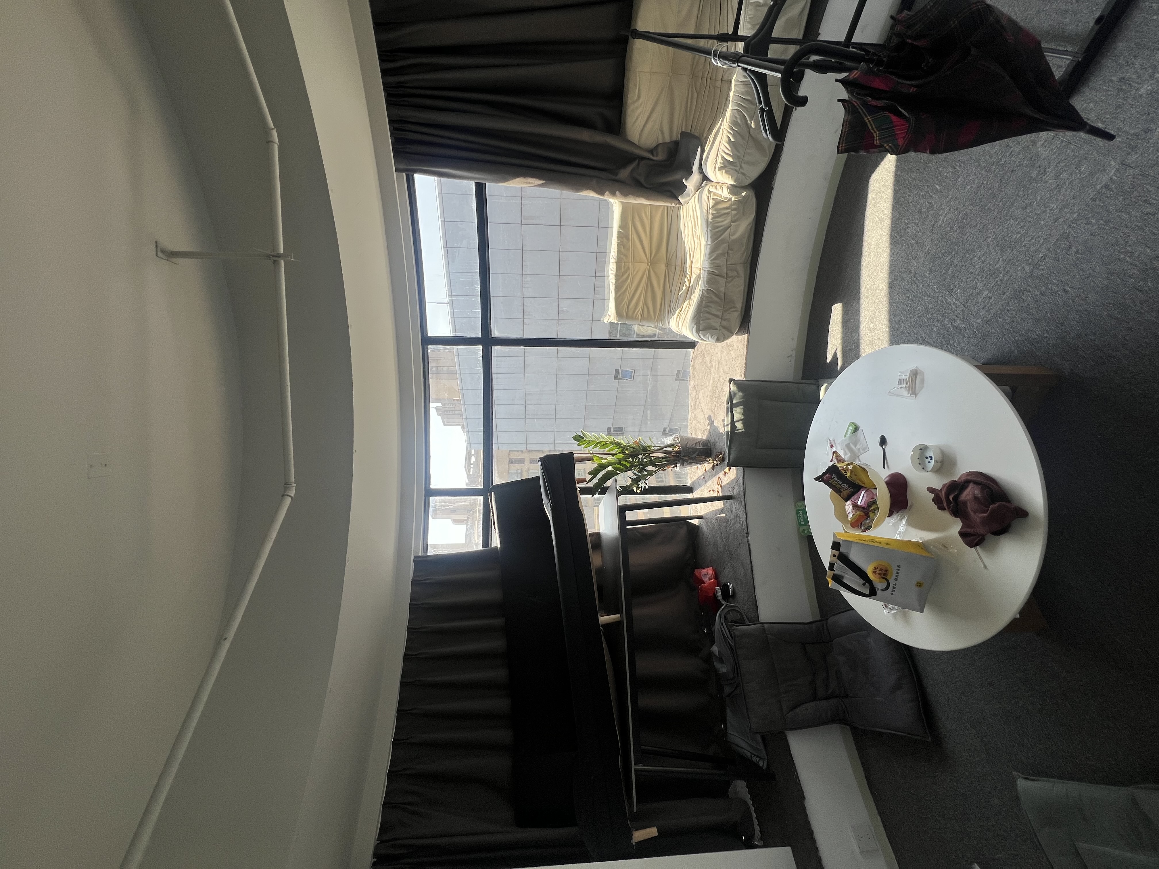 镇宁路裕丰国际大厦286平米写字楼出租