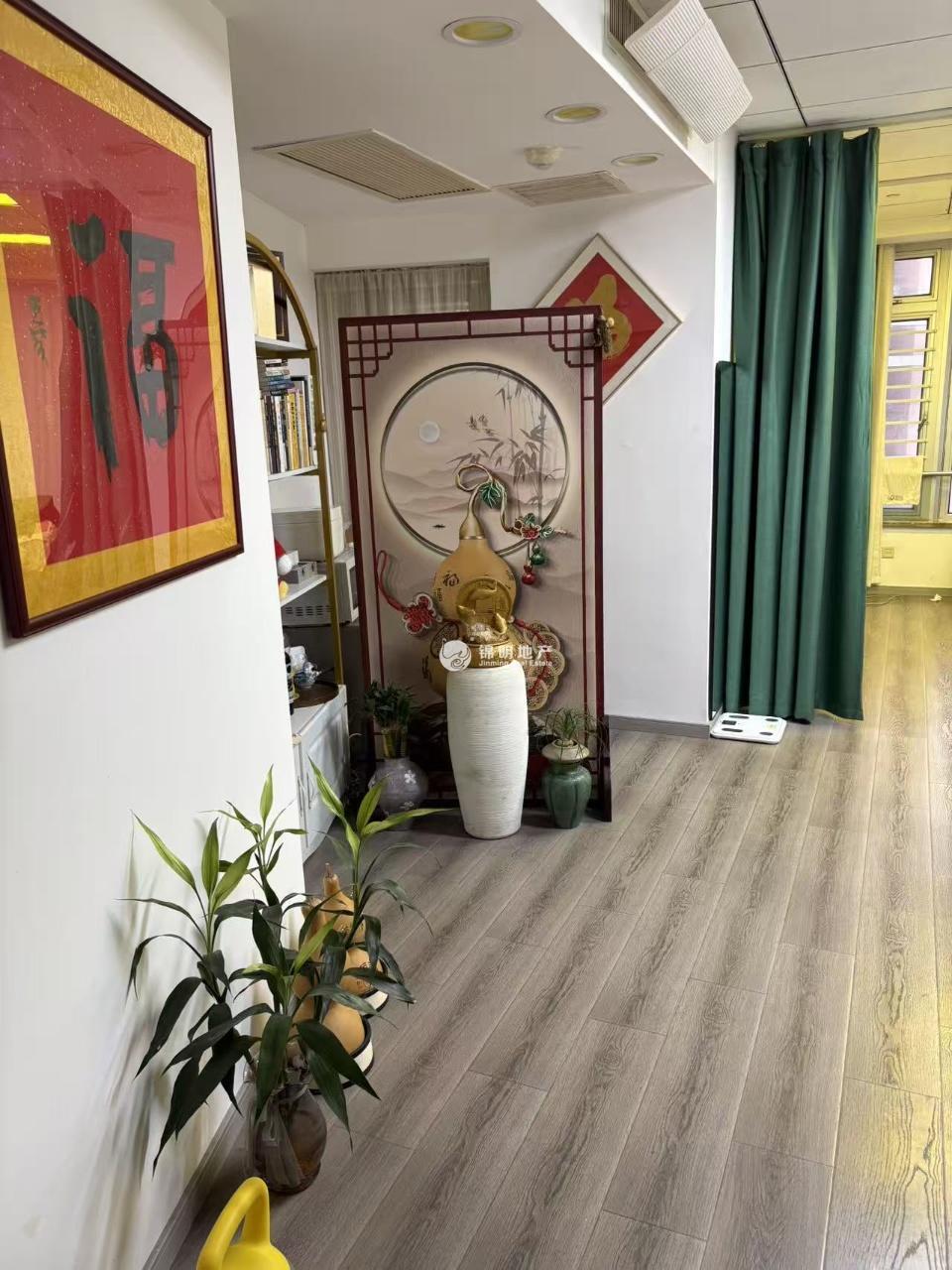 徐家汇嘉汇国际广场63平米写字楼出租