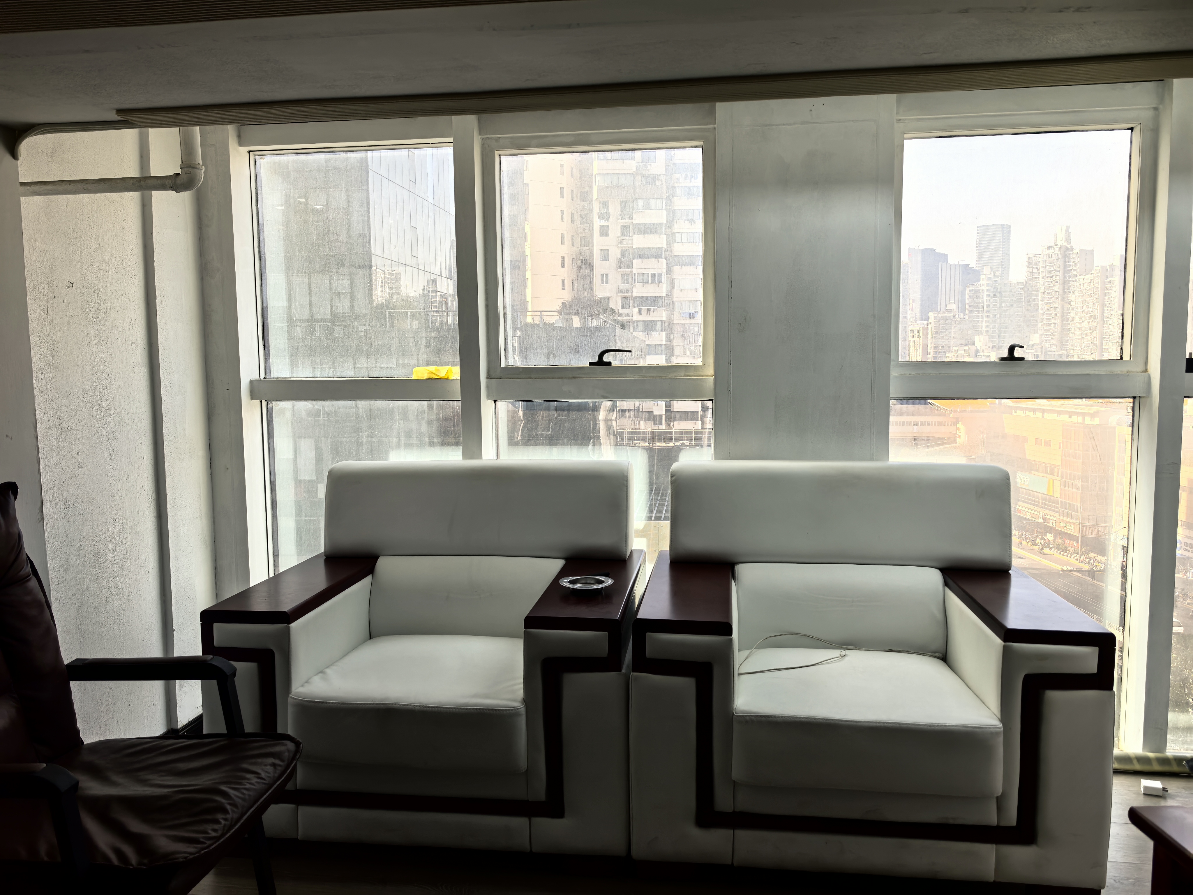 曹杨尚诚国际104平米写字楼出租