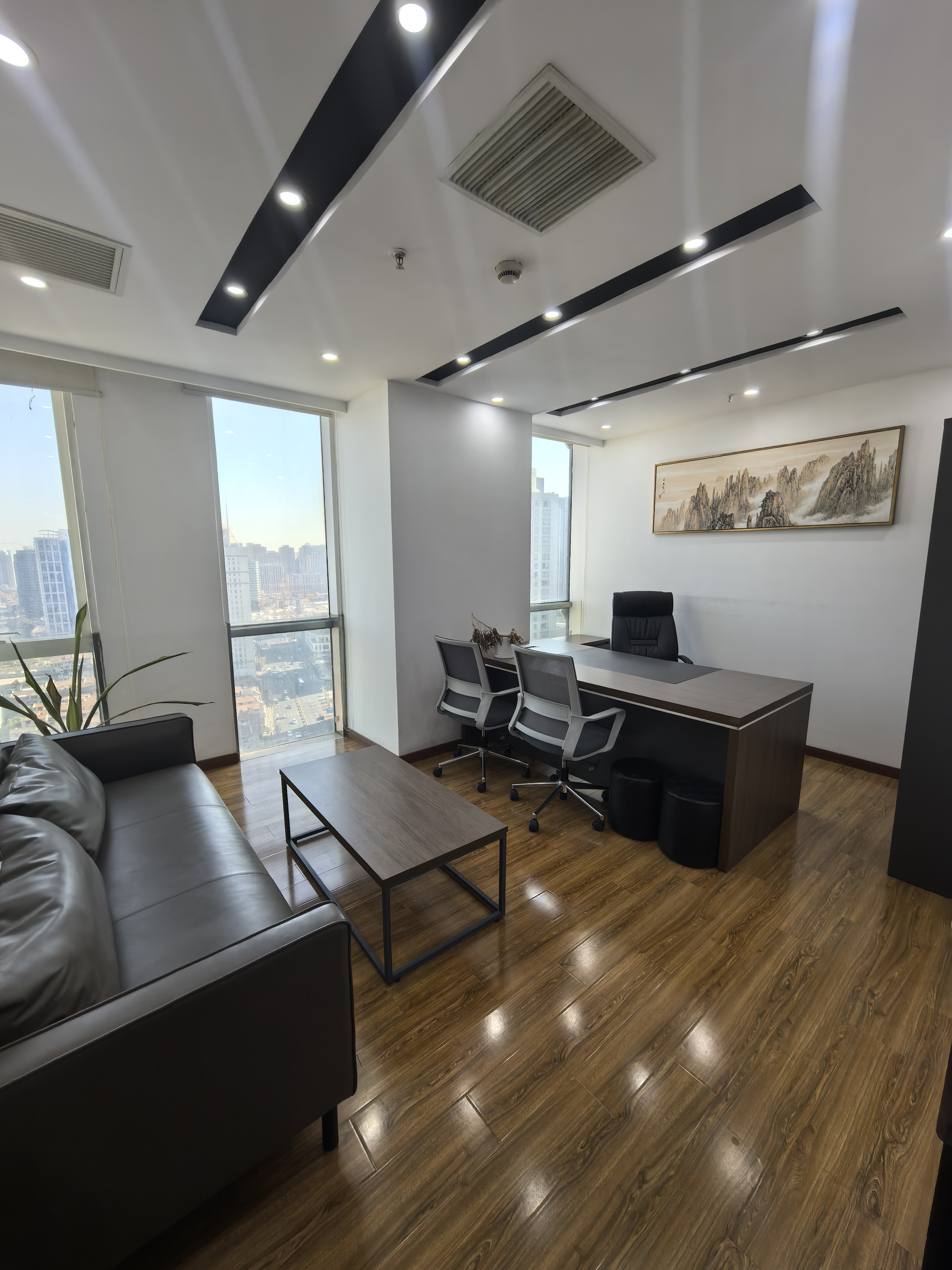 淮海中路恒积大厦175平米写字楼出租