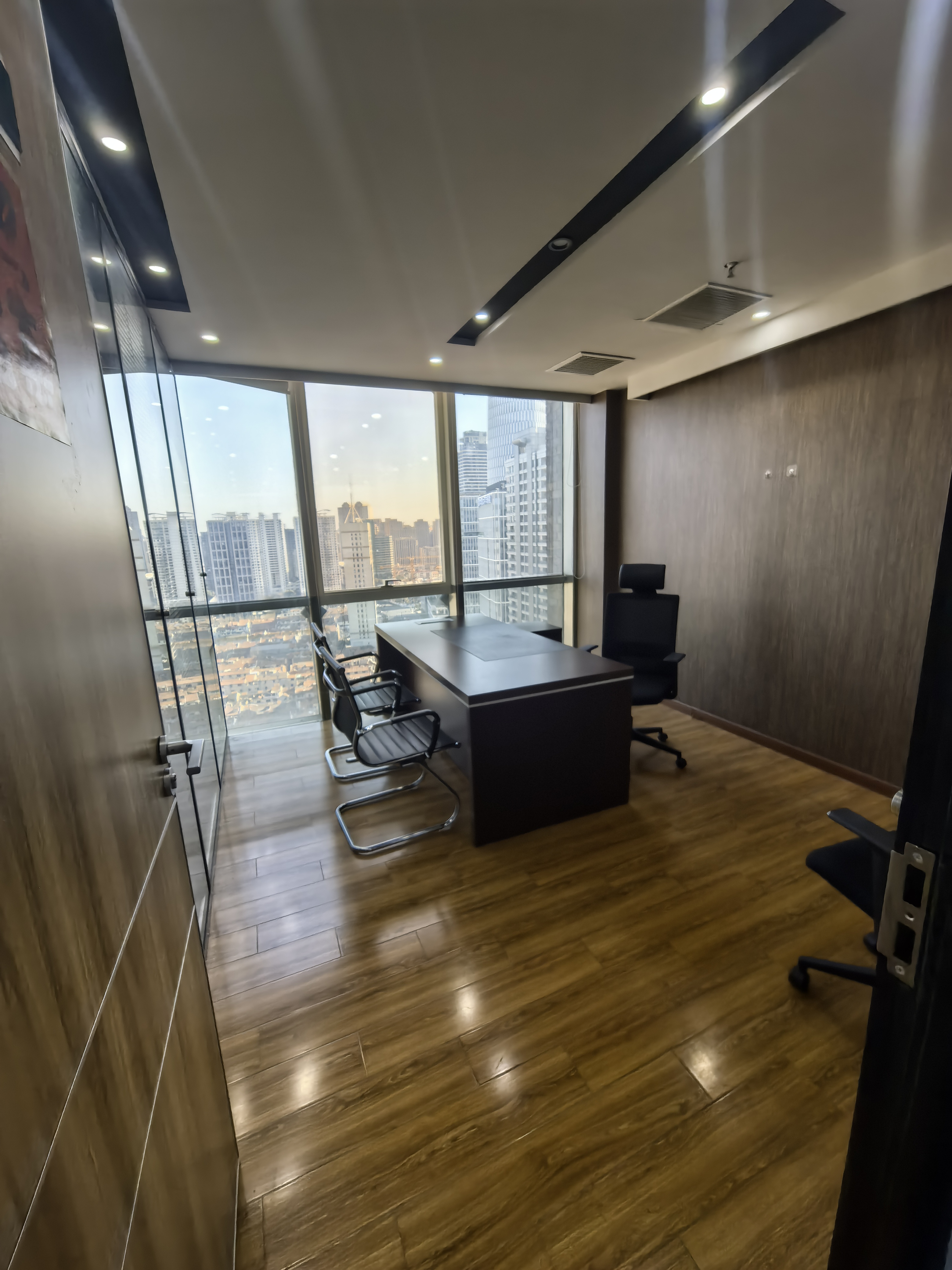 淮海中路恒积大厦354平米写字楼出租