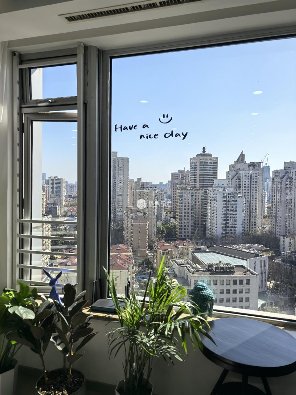 徐家汇嘉汇国际广场63平米写字楼出租