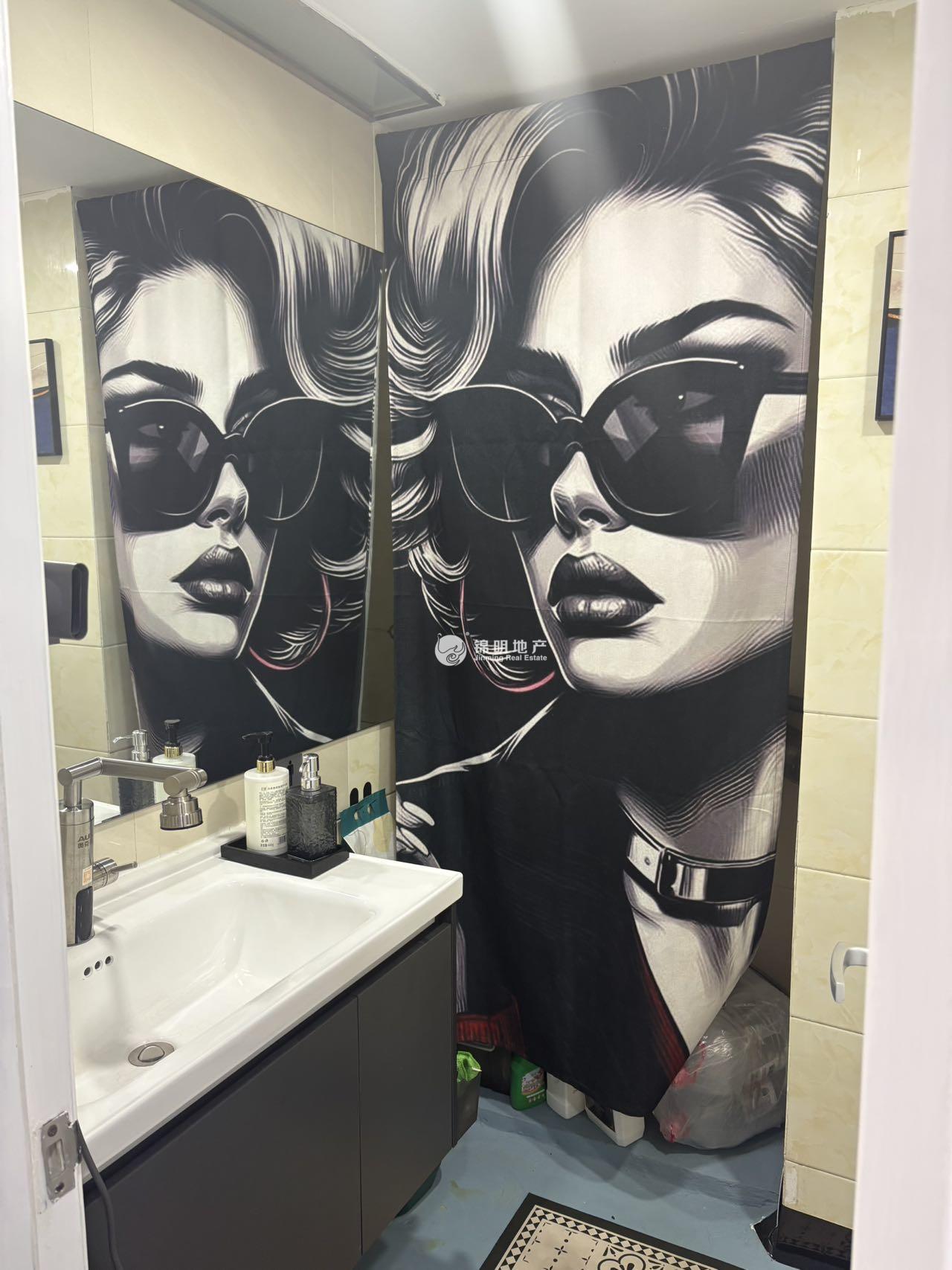 徐家汇嘉汇国际广场63平米写字楼出租