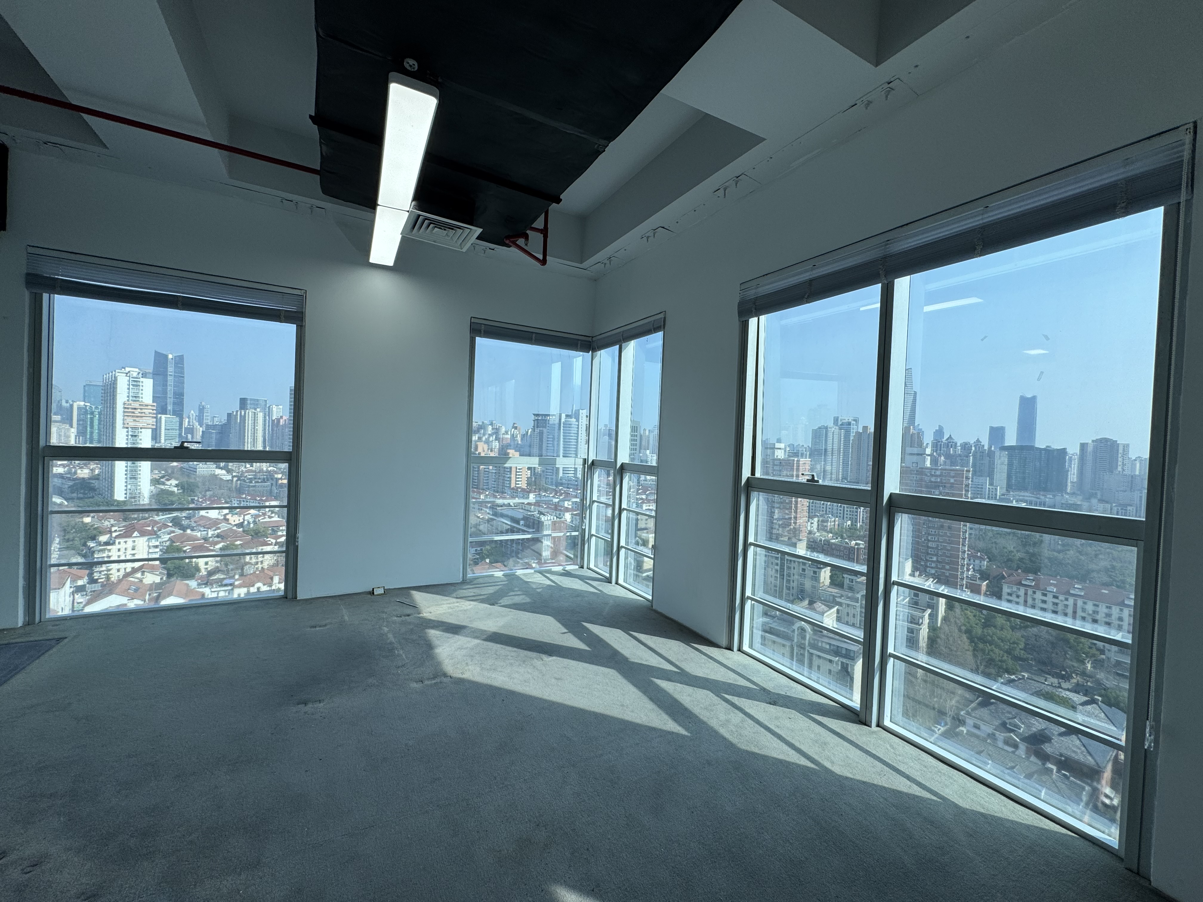 中山公园绿地商务大厦128平米写字楼出租