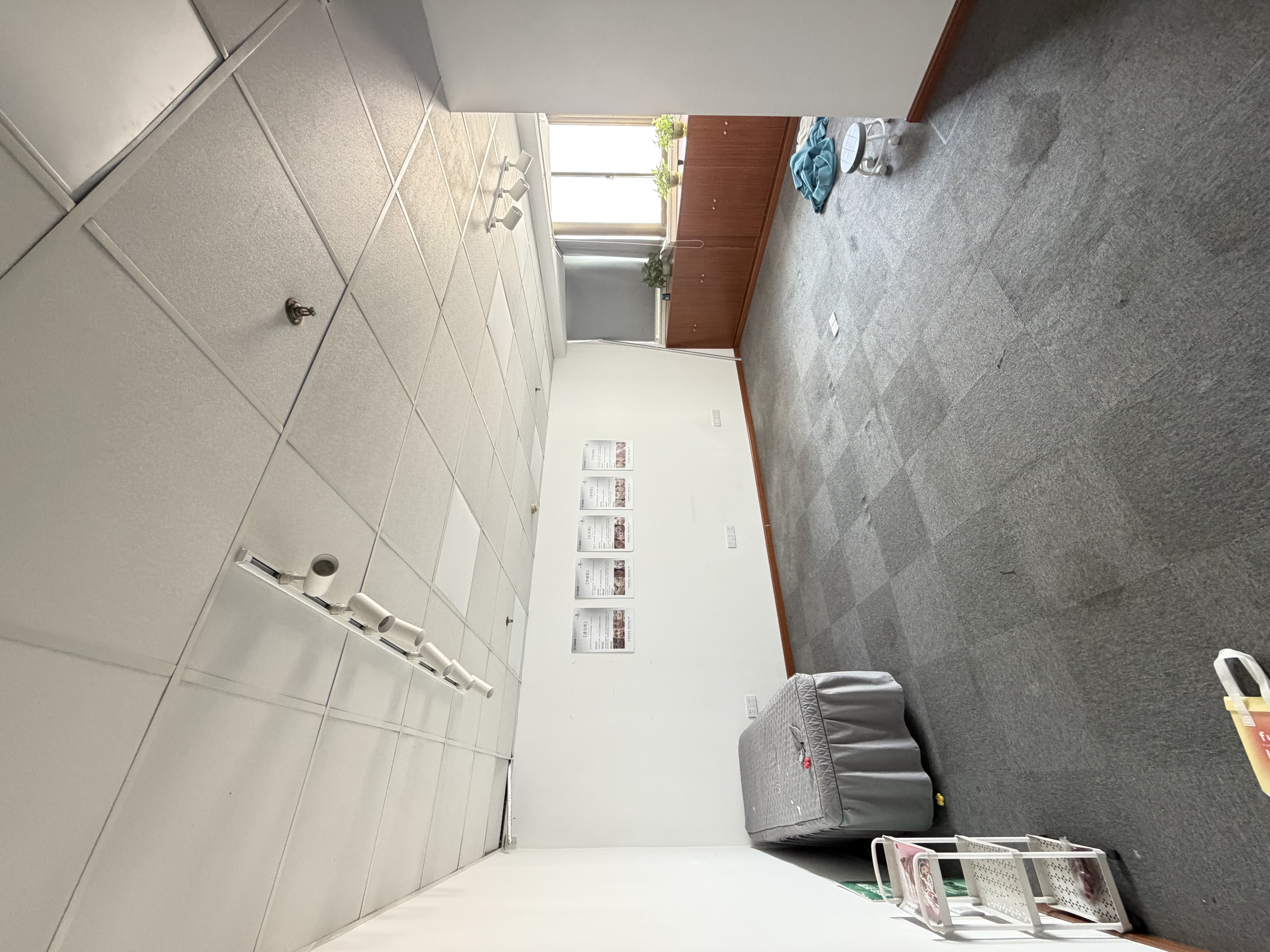 鞍山远洋广场94平米写字楼出租