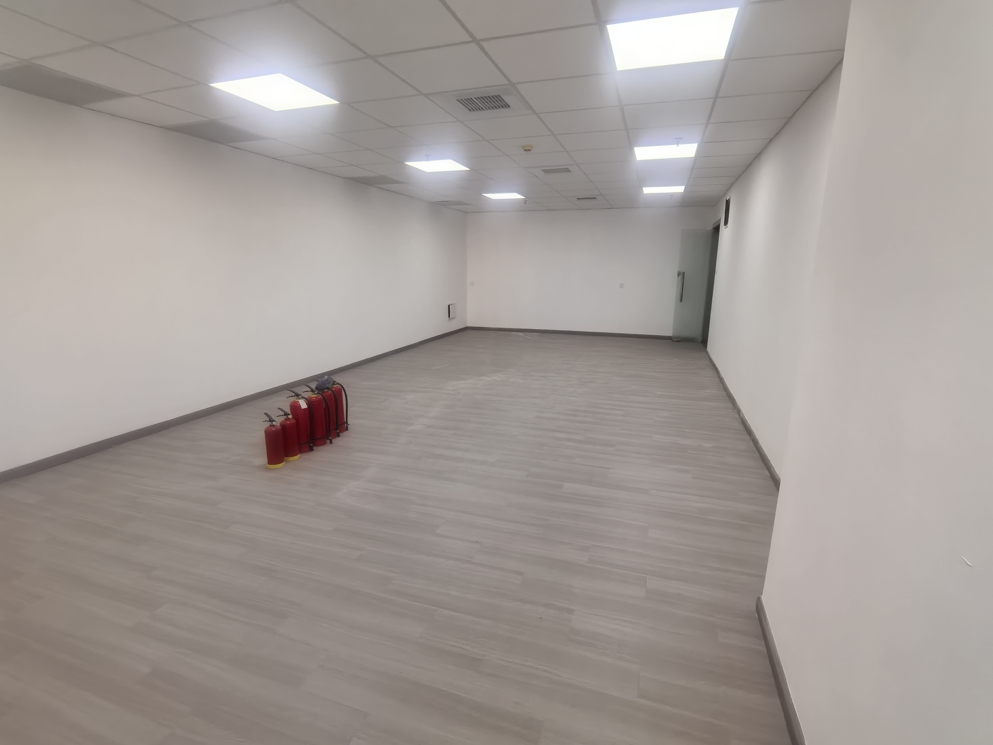 打浦桥致远大厦85平米写字楼出租