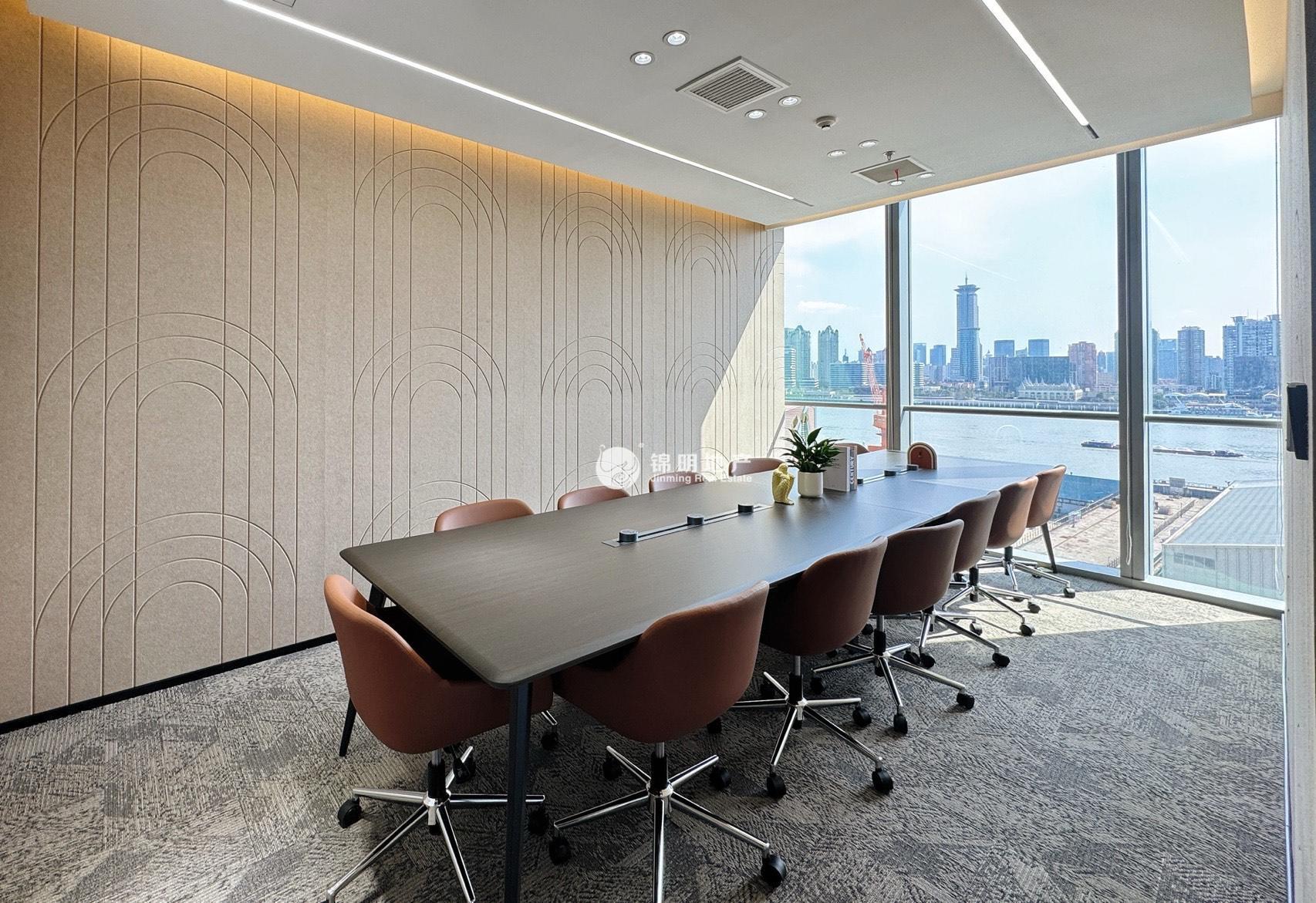 东外滩中交滨江广场276平米写字楼出租