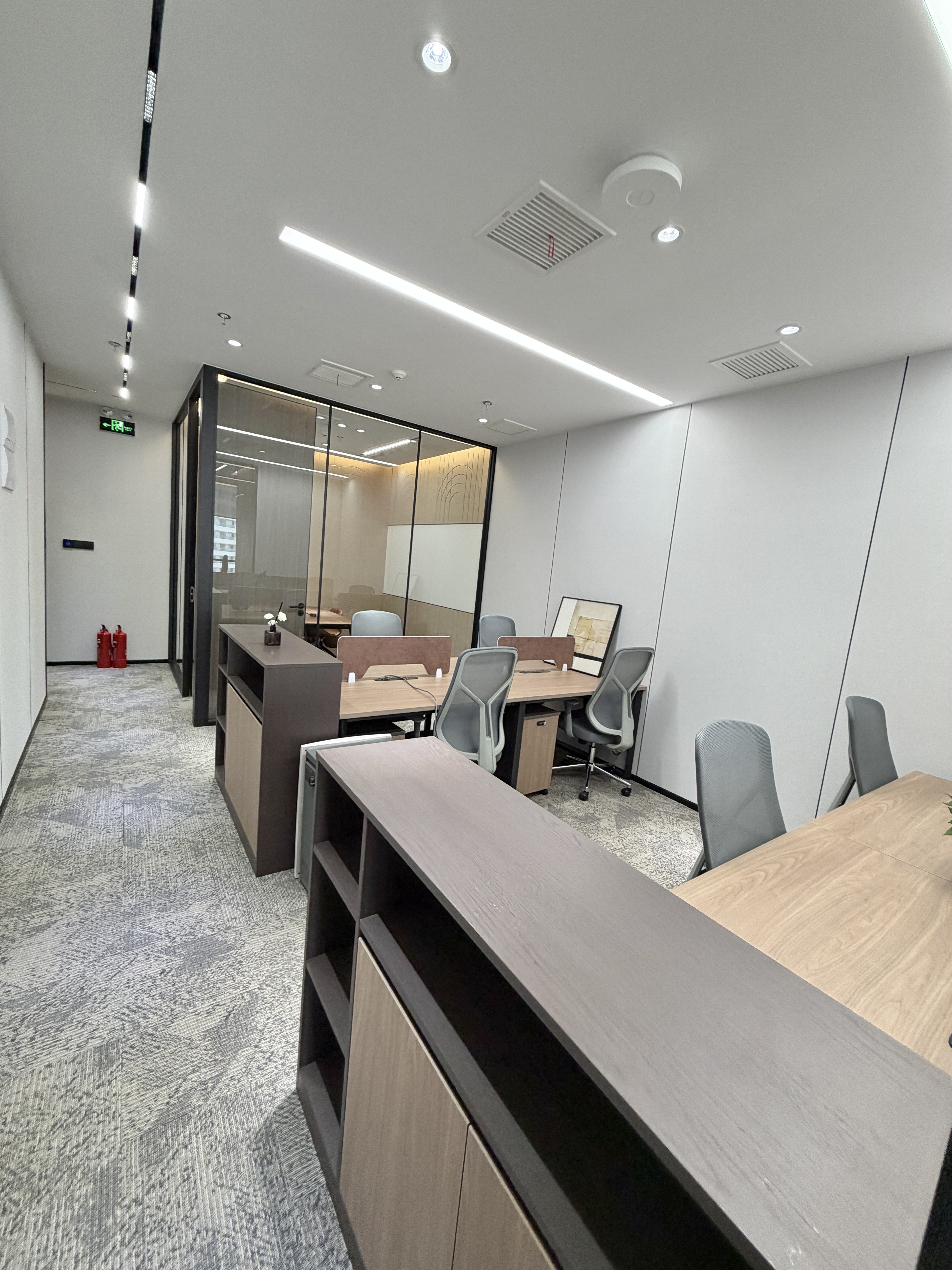 东外滩中交滨江广场65平米写字楼出租