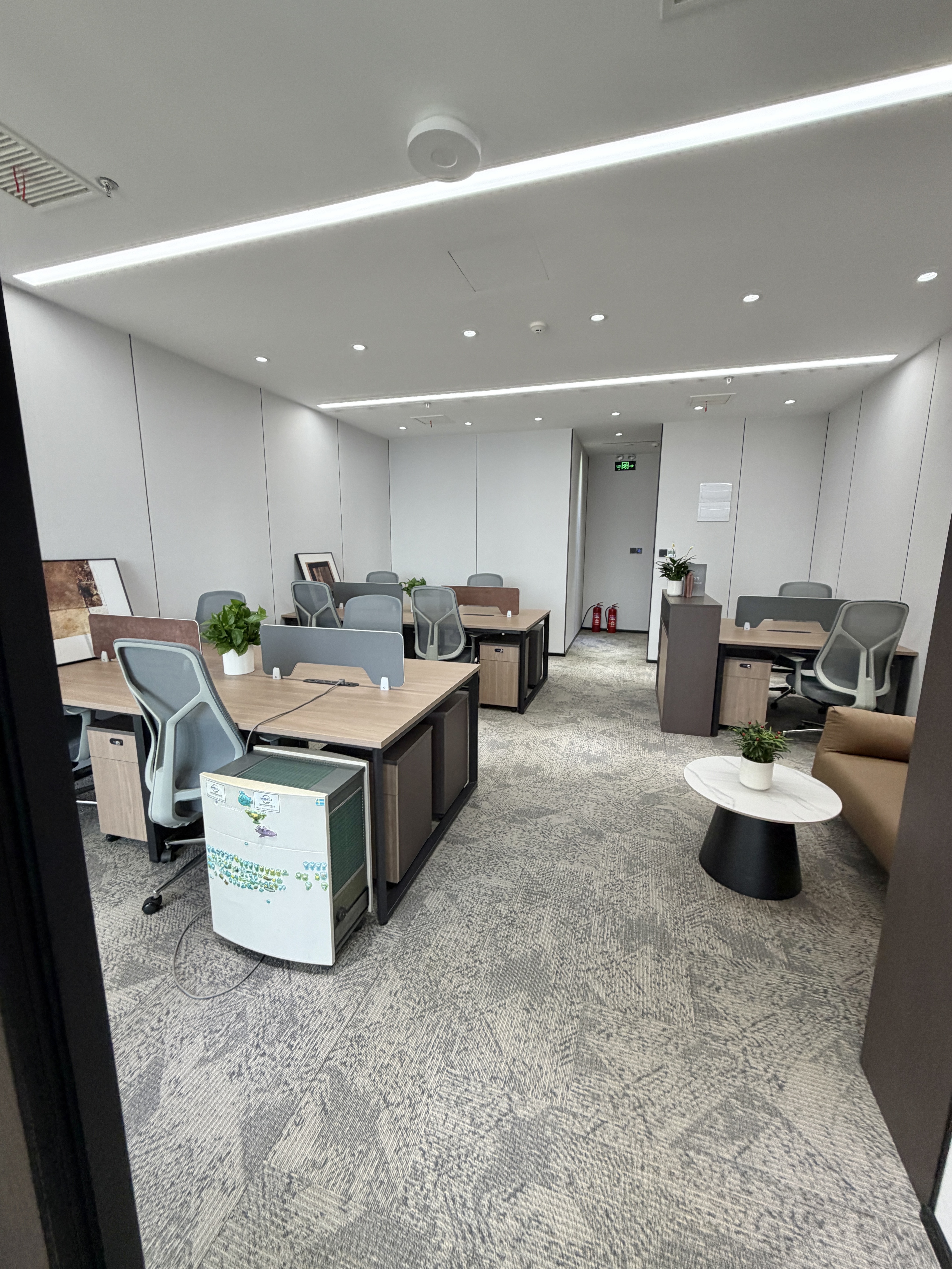 东外滩中交滨江广场62平米写字楼出租