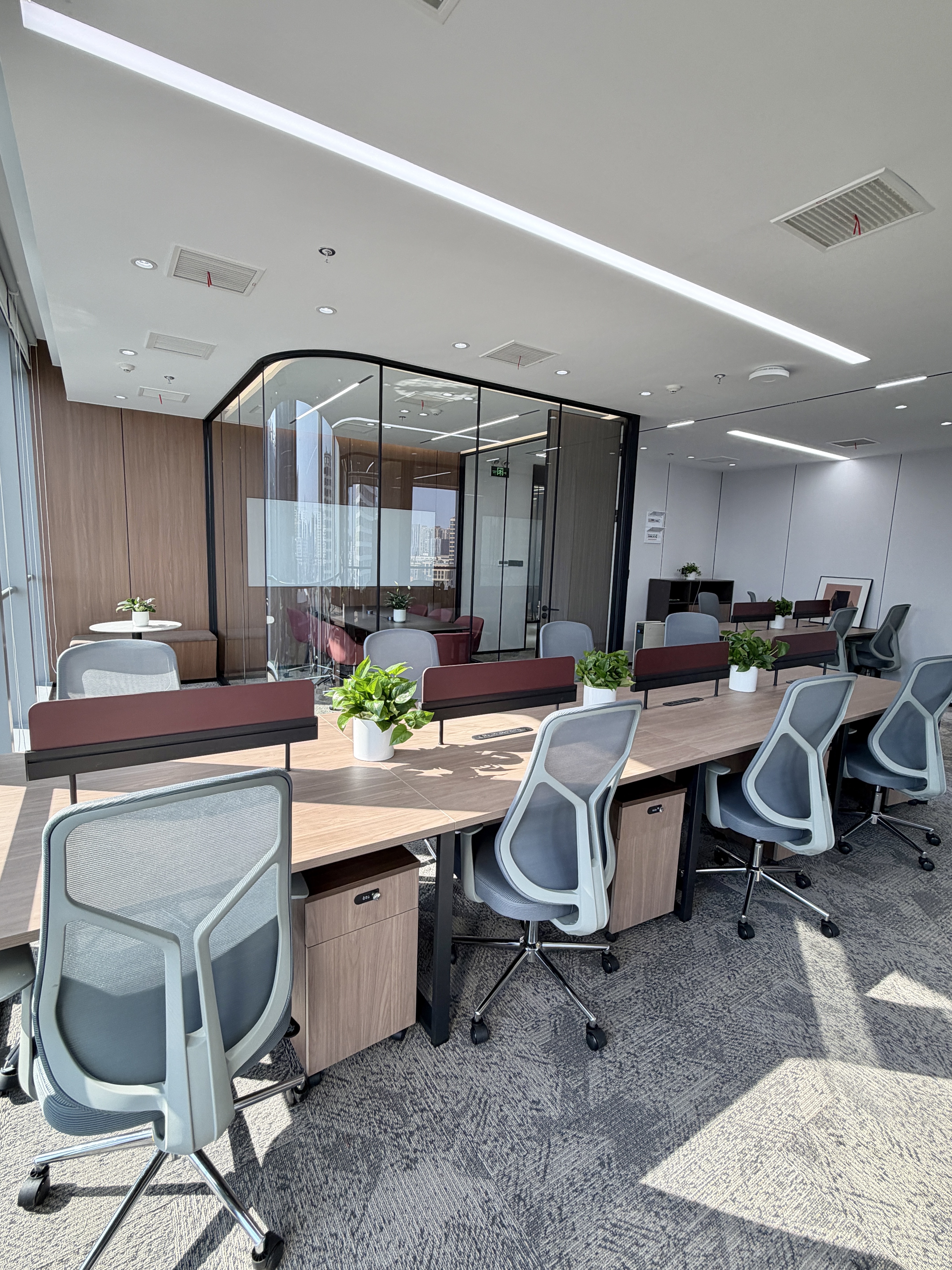 东外滩中交滨江广场100平米写字楼出租