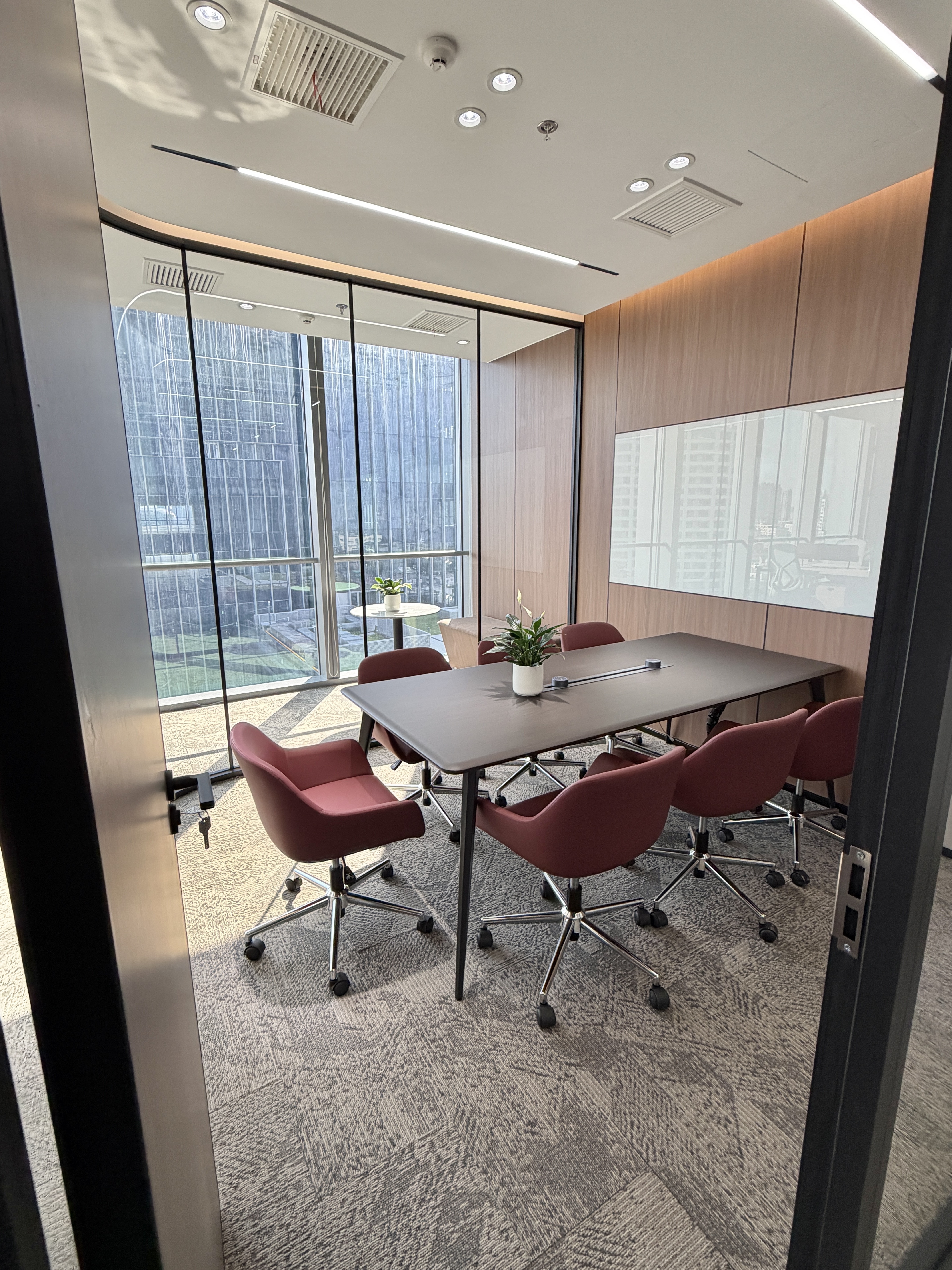 东外滩中交滨江广场120平米写字楼出租