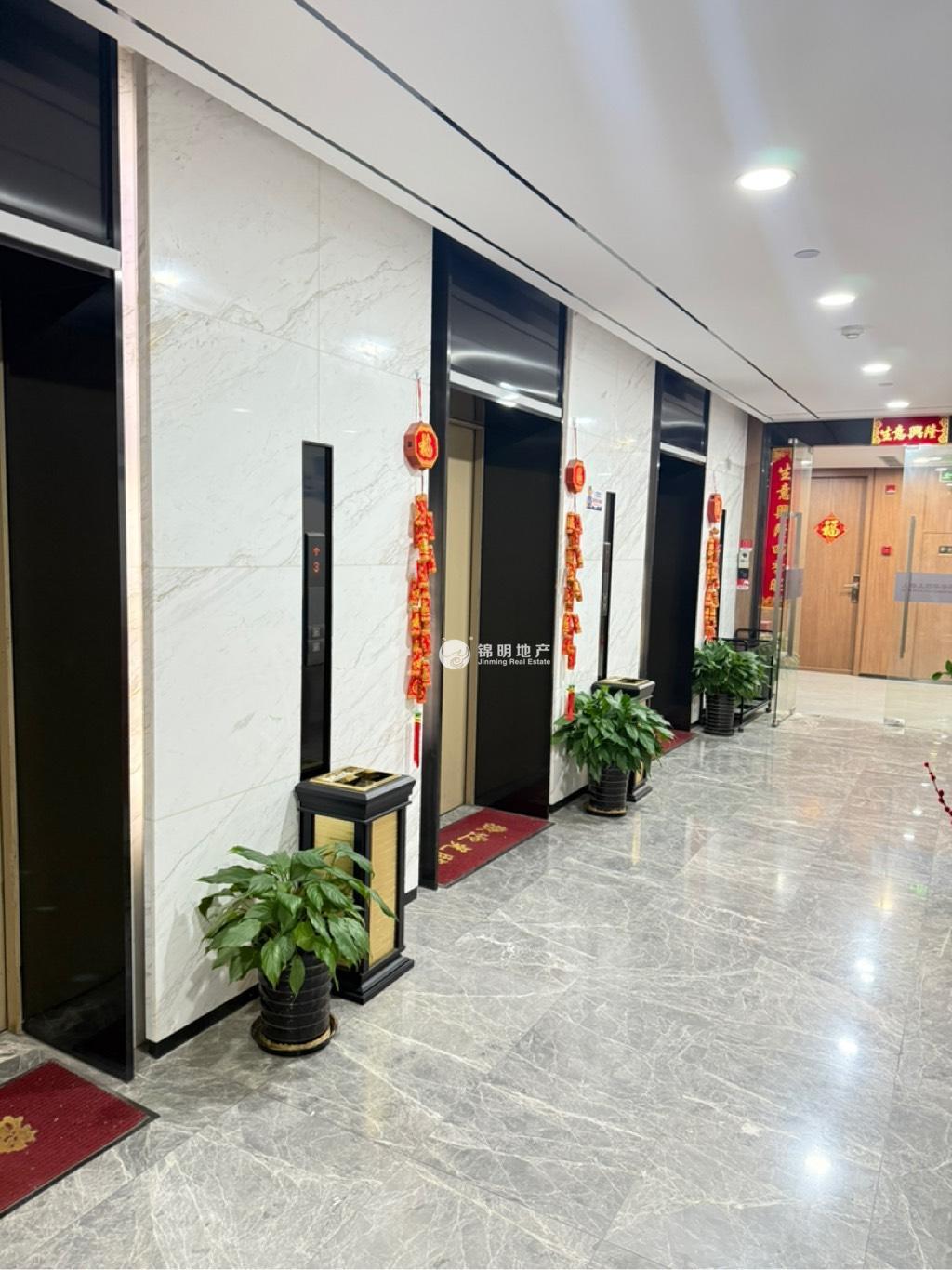 北外滩鼎立大厦890平米写字楼出租