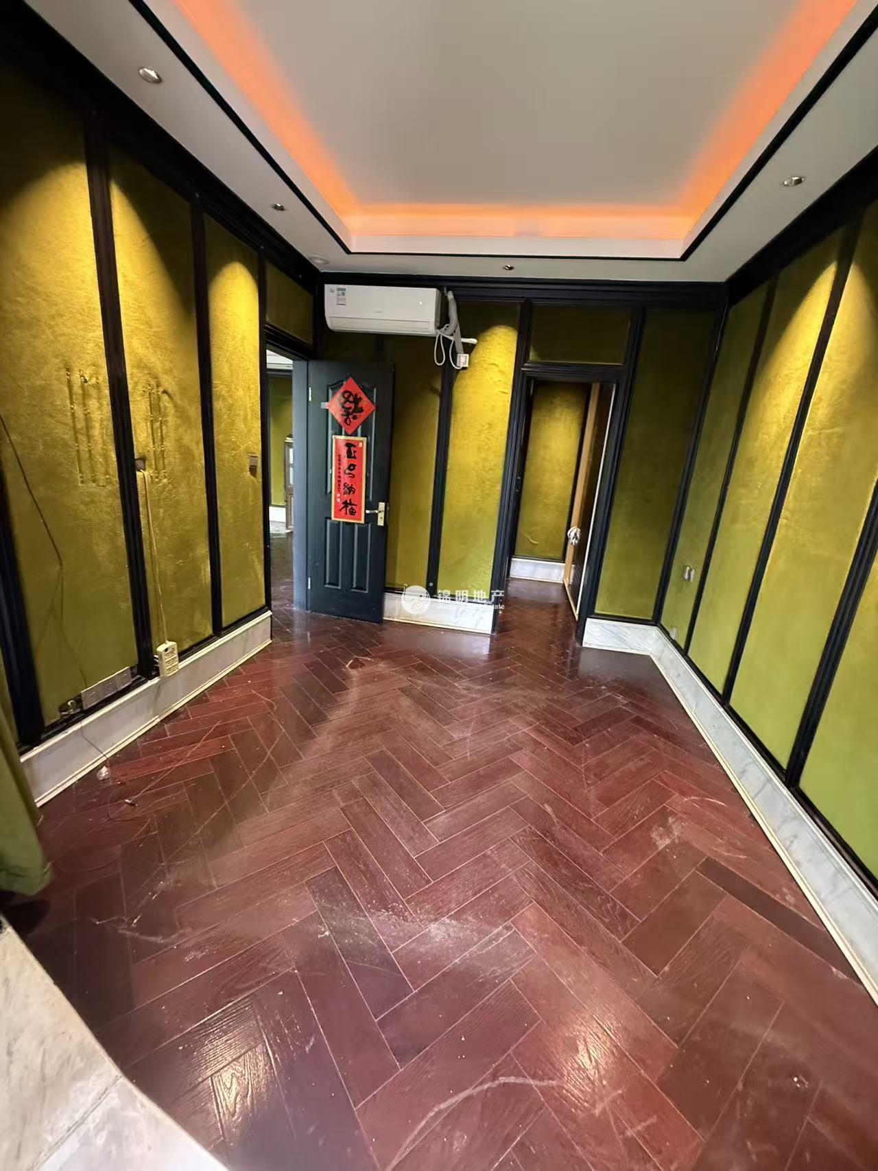 淮海中路恒积大厦96平米写字楼出租