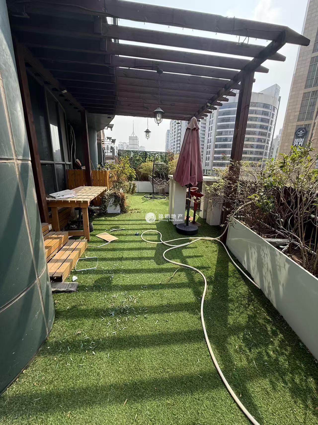 淮海中路恒积大厦96平米写字楼出租