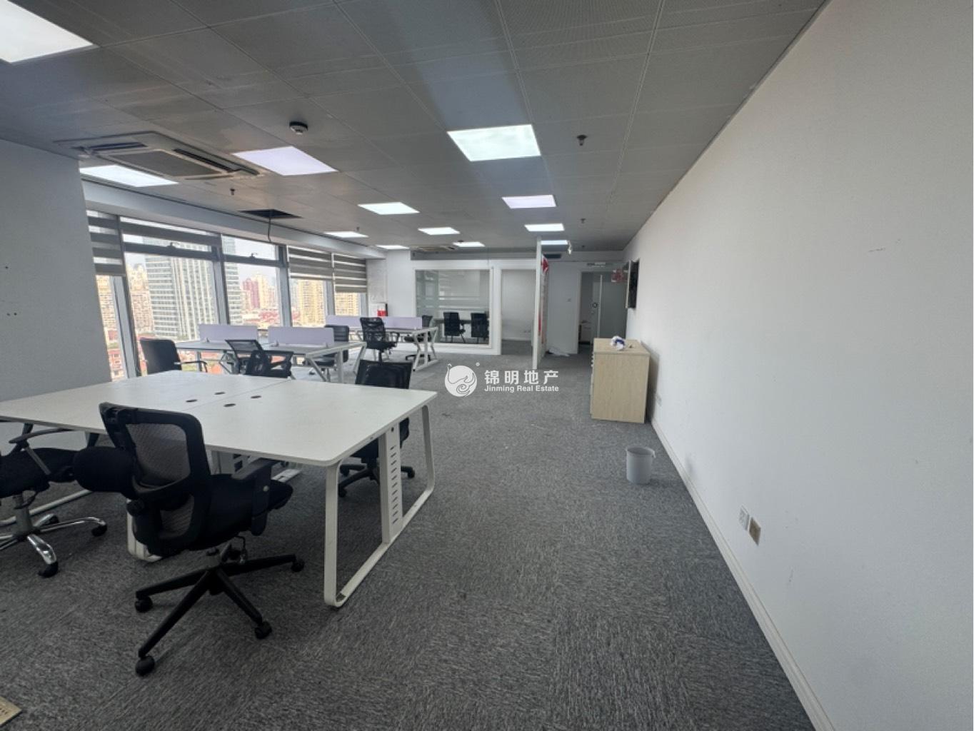中山公园华宁国际广场135平米写字楼出租