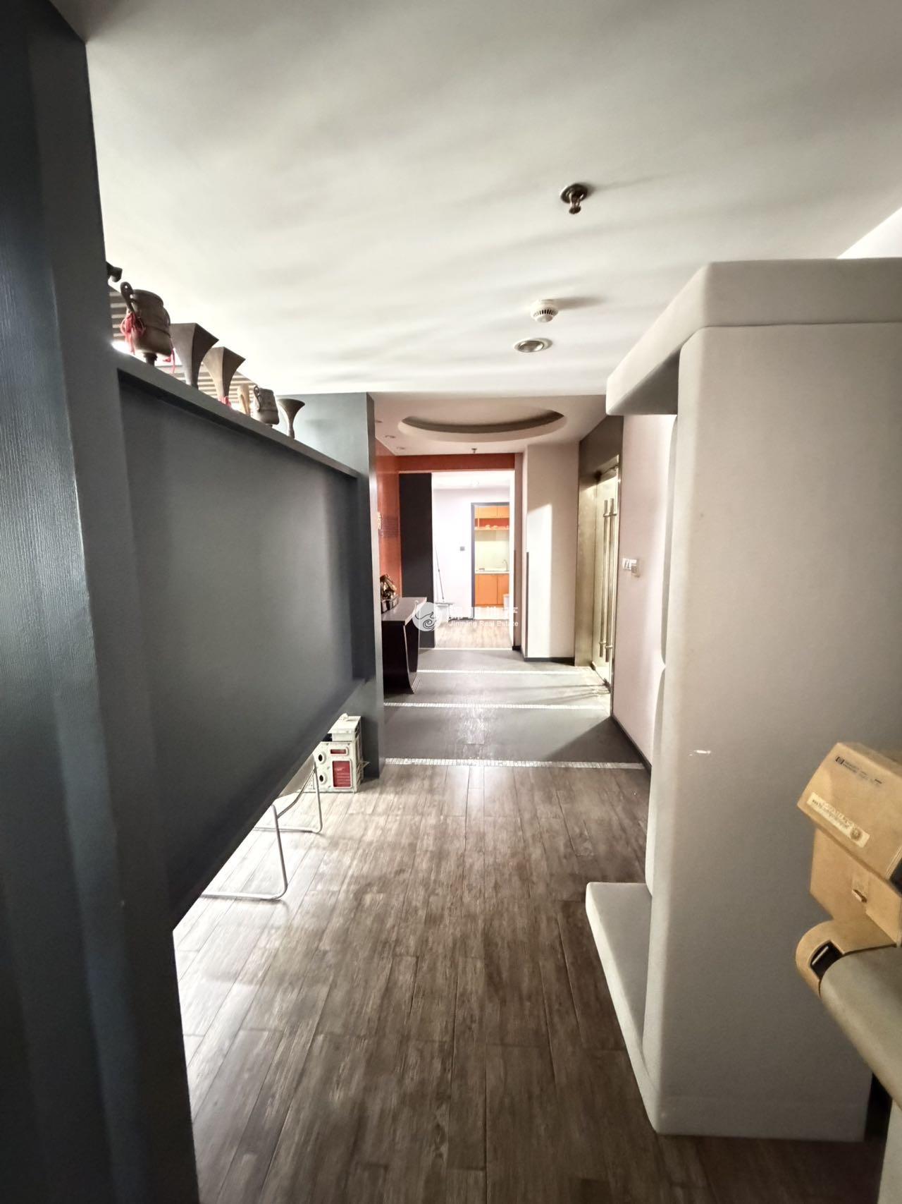 临平路飘鹰世纪大厦76平米写字楼出租