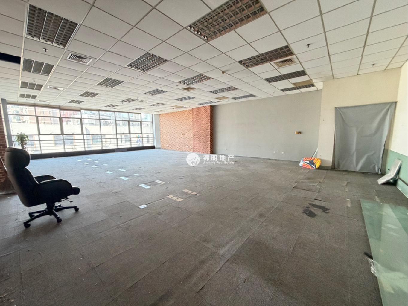 打浦桥致远大厦210平米写字楼出售