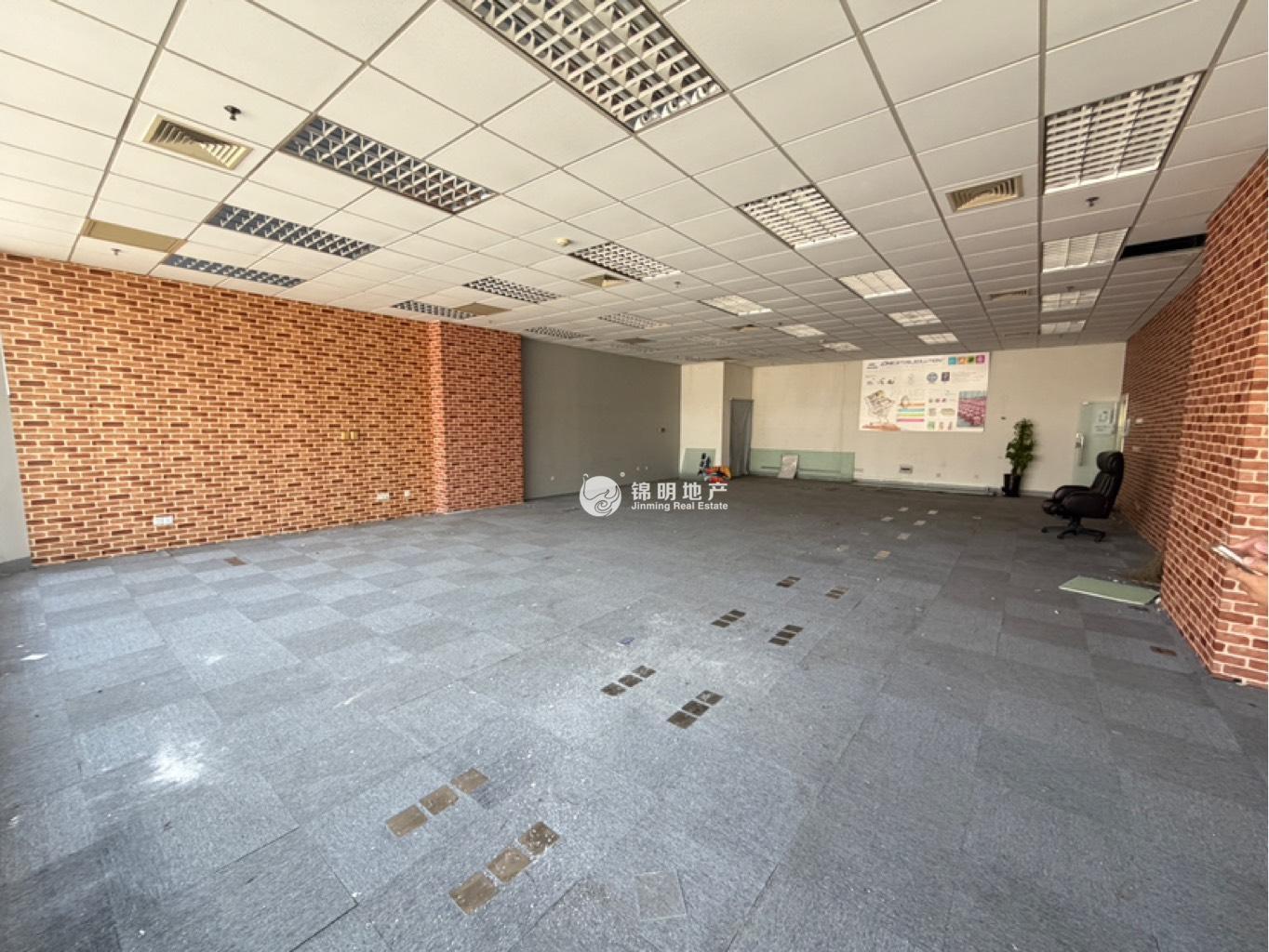 打浦桥致远大厦210平米写字楼出售