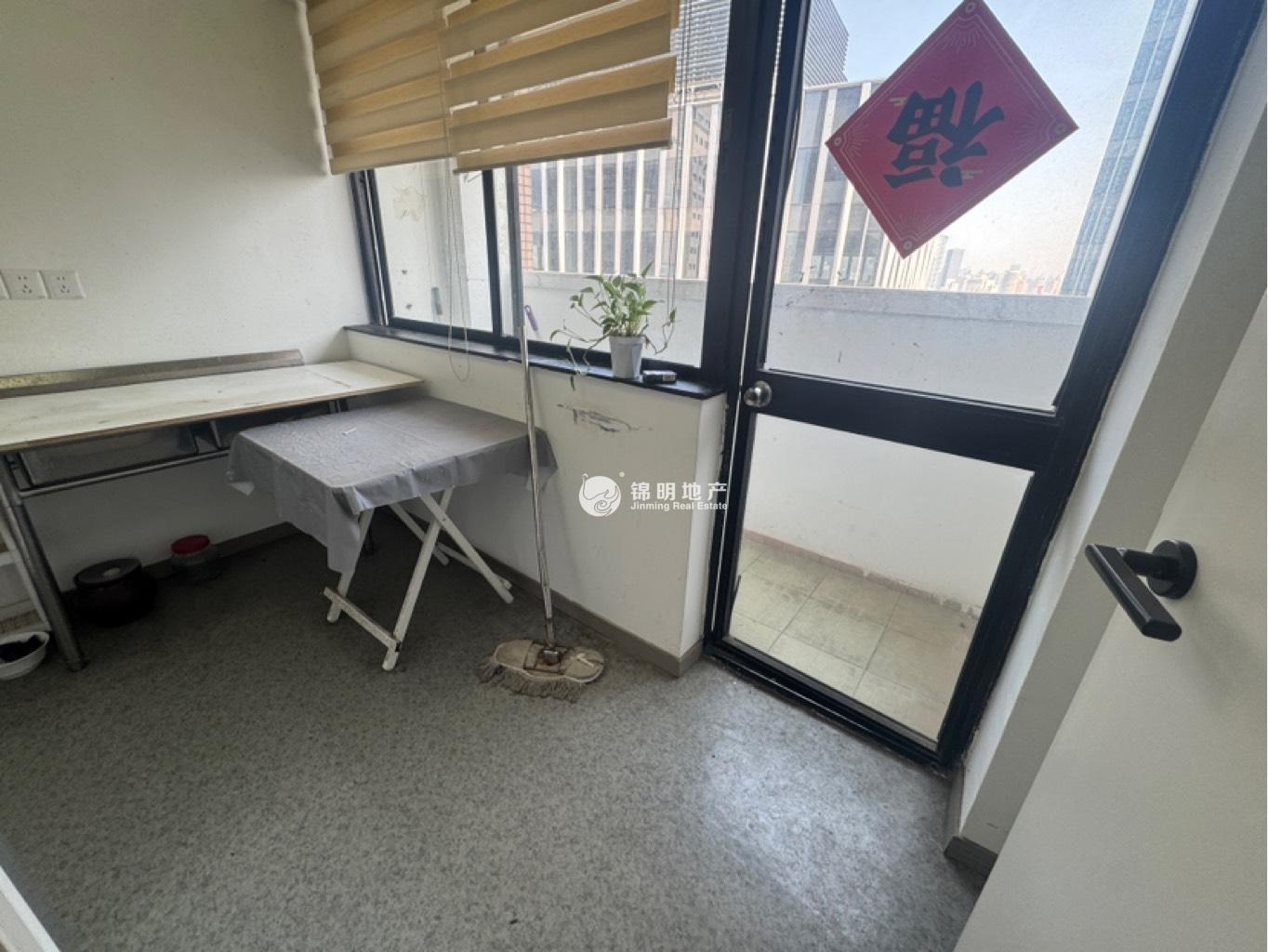 天山捷运大厦134平米写字楼出租