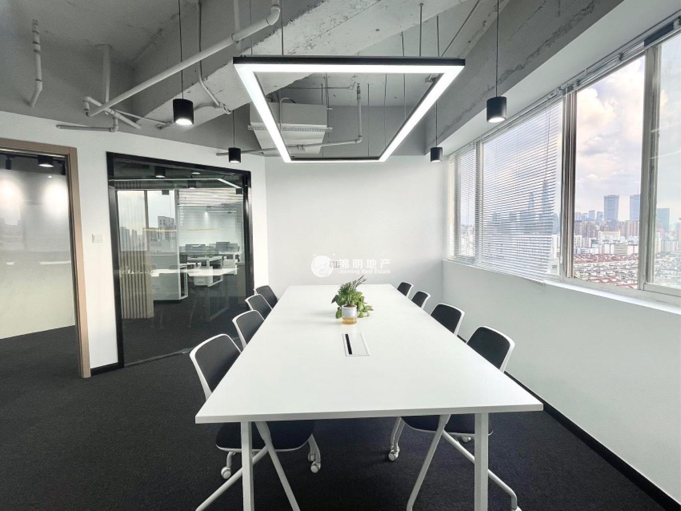 控江路上海信息技术大厦122平米写字楼出租