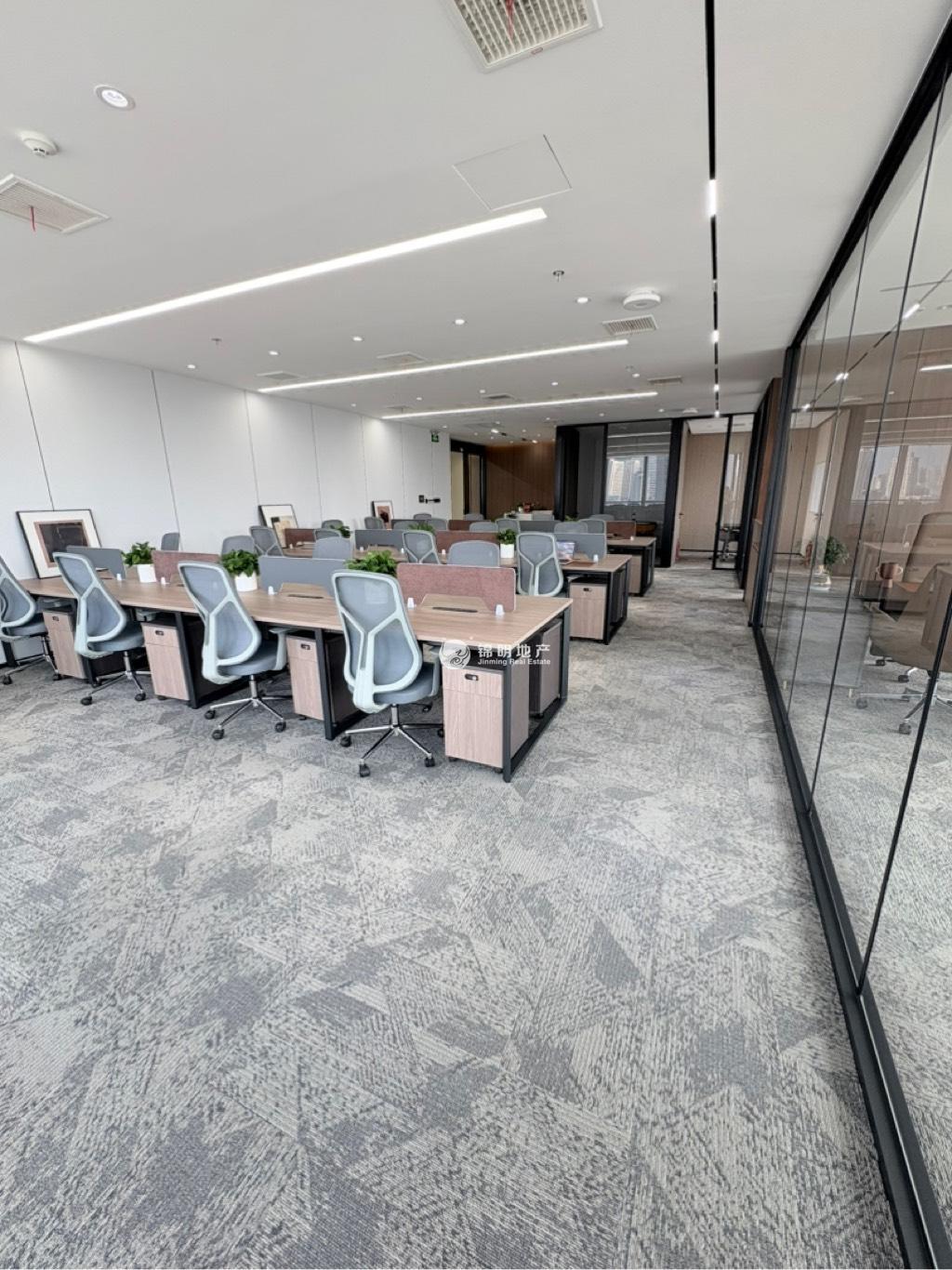 控江路上海信息技术大厦183平米写字楼出租