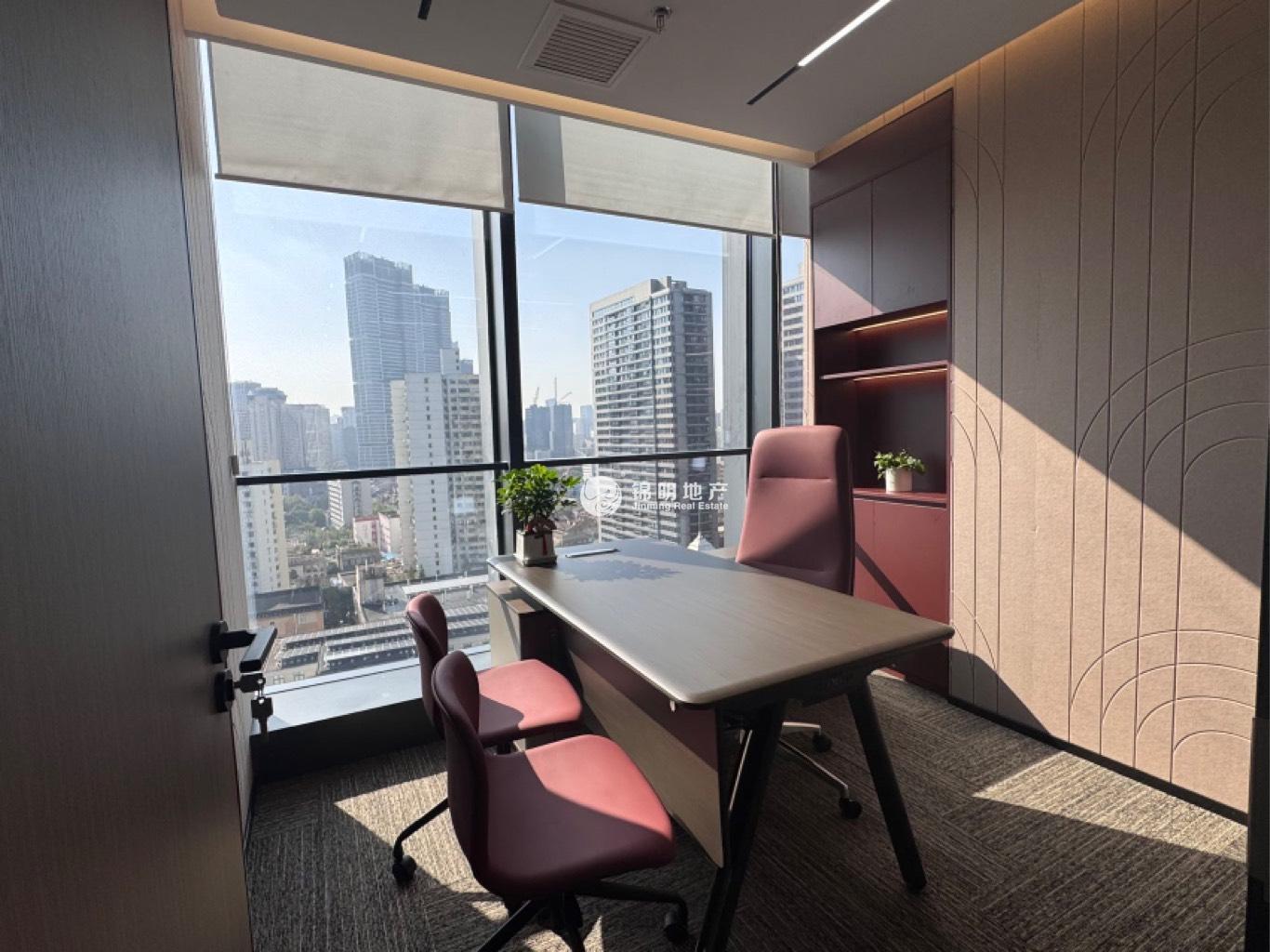 利通广场148平米写字楼出租