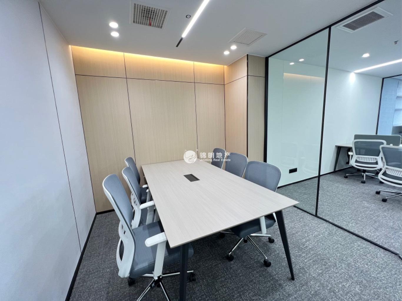 利通广场149平米写字楼出租