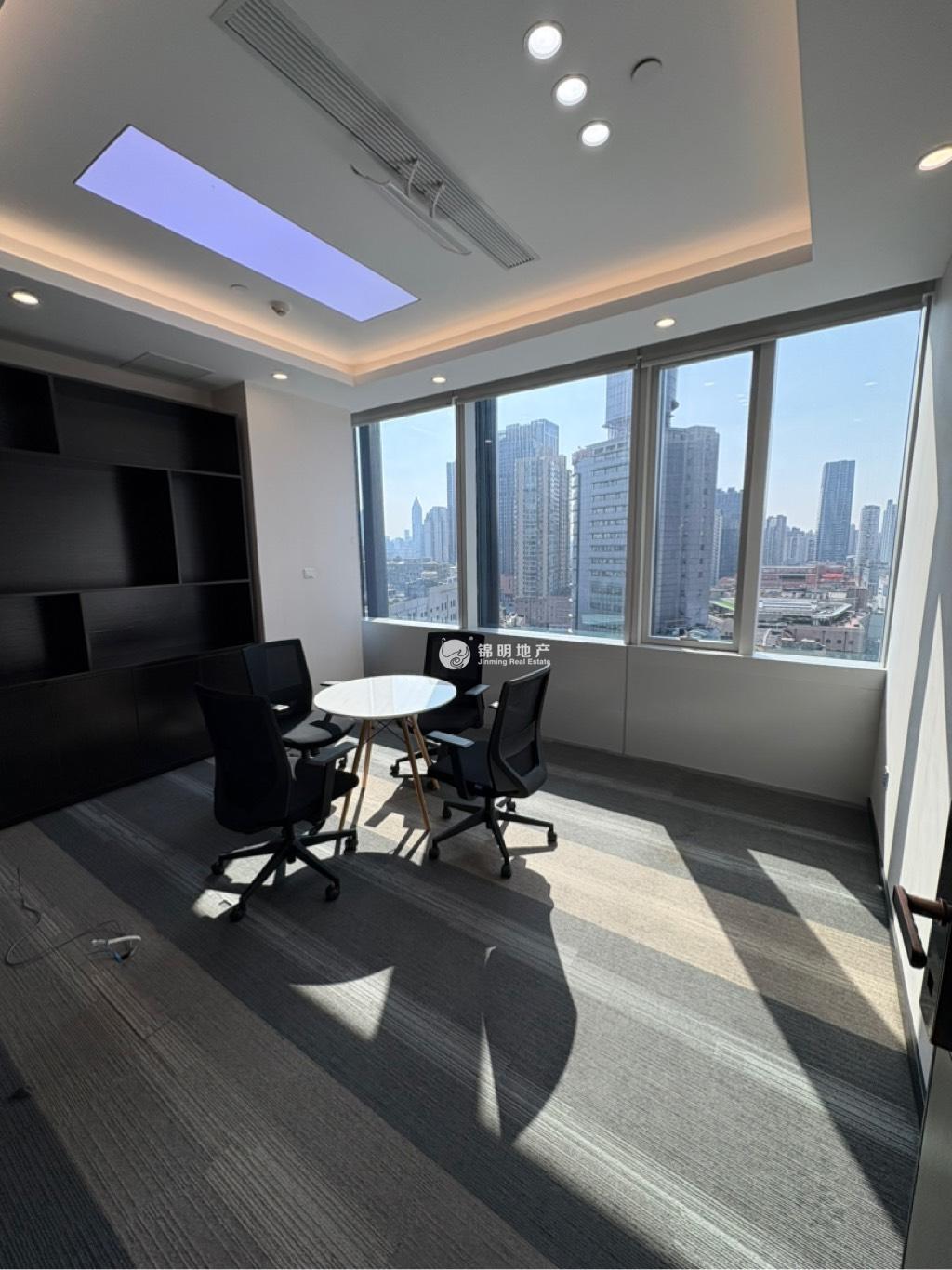 四川北路前海人寿金融大厦400平米写字楼出租