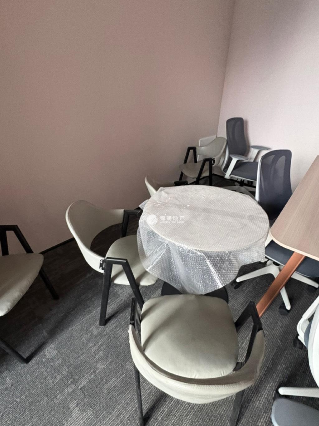 四川北路壹丰广场80平米写字楼出租