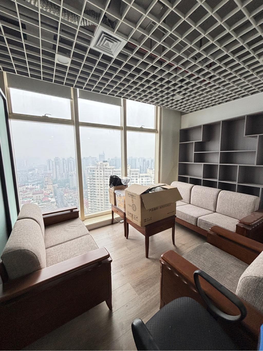 长寿路源达大厦117平米写字楼出租