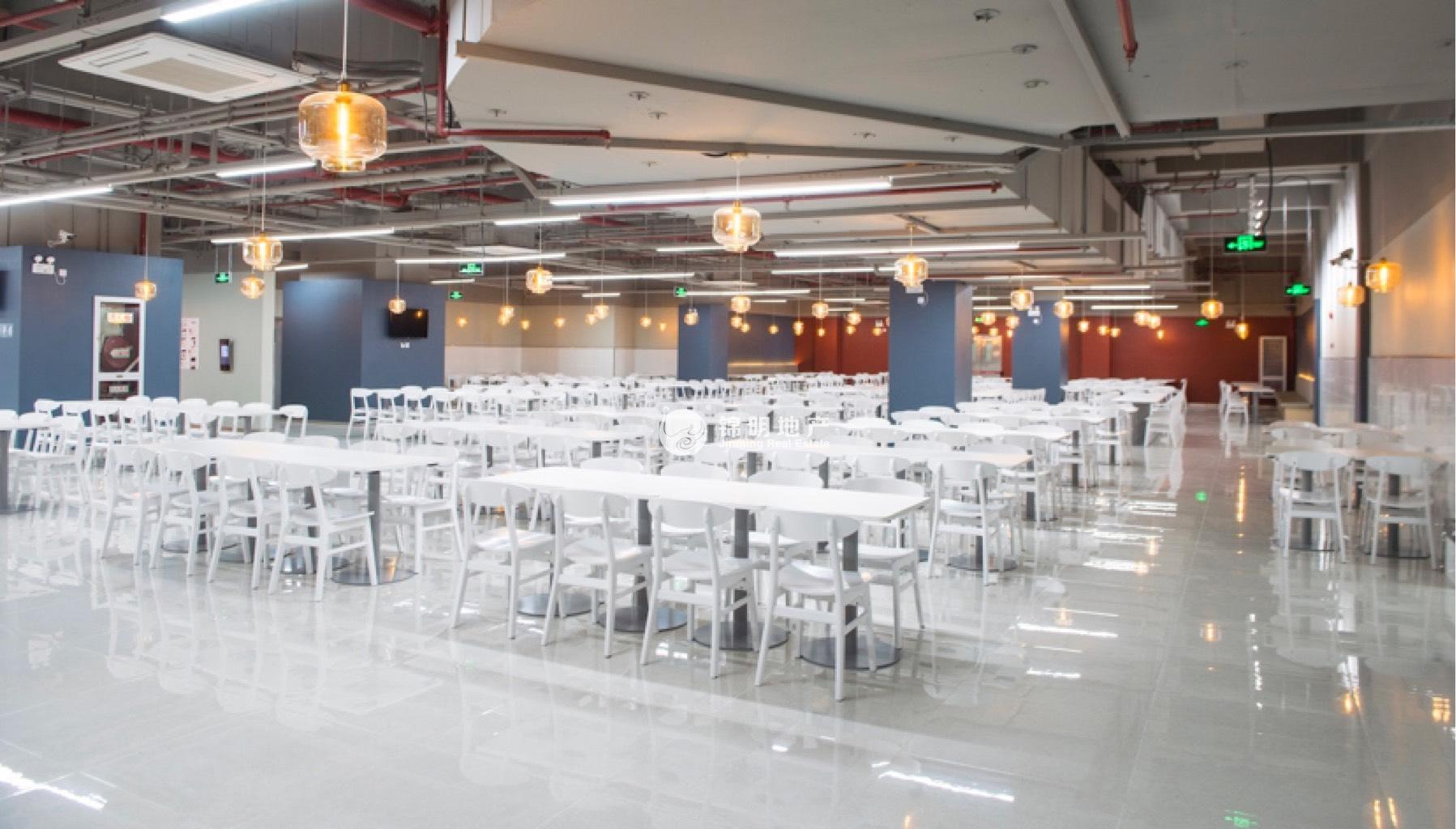 北外滩东方渔人码头373平米写字楼出租