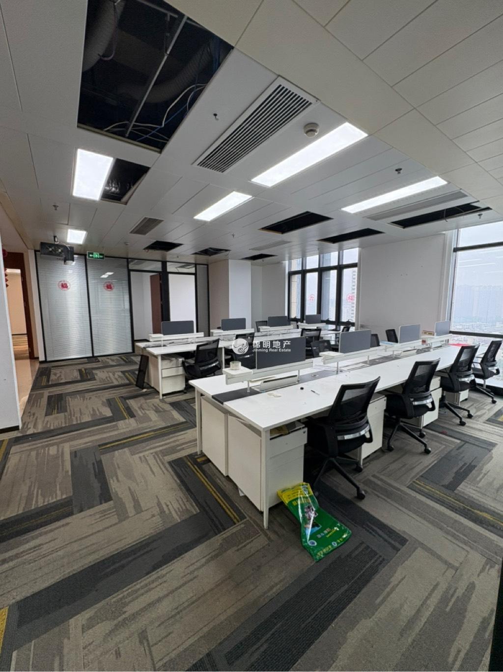 五角场五角场万达广场108平米写字楼出租