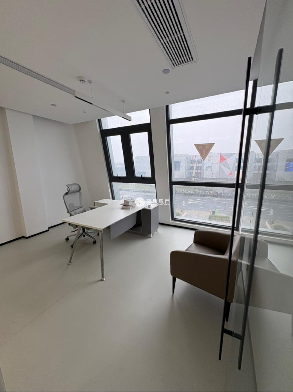 五角场五角场万达广场134平米写字楼出租