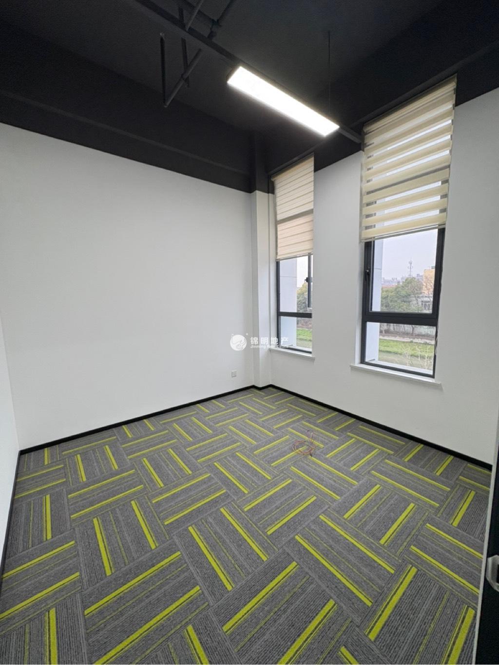 五角场五角场万达广场88平米写字楼出租