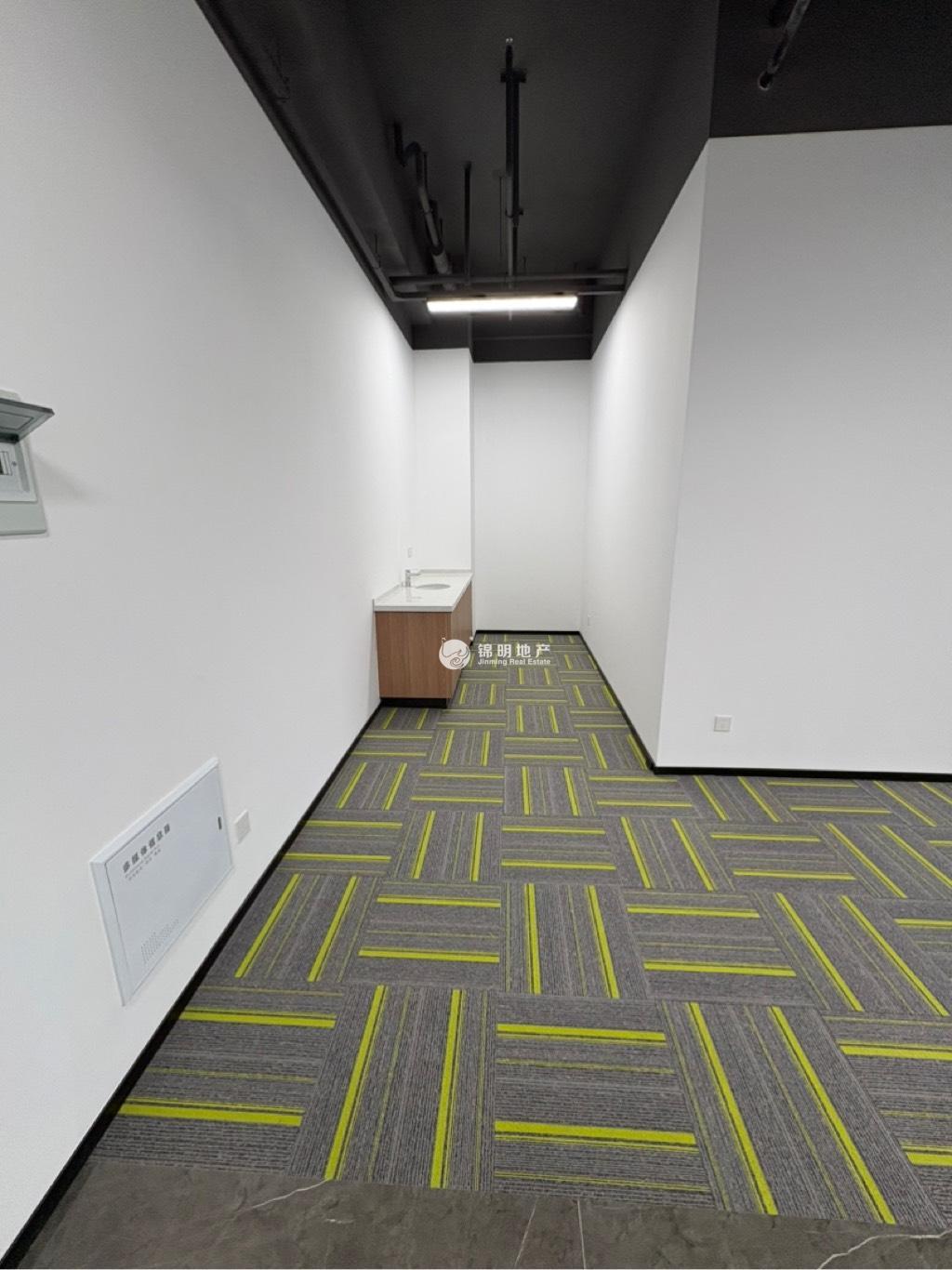 五角场五角场万达广场88平米写字楼出租