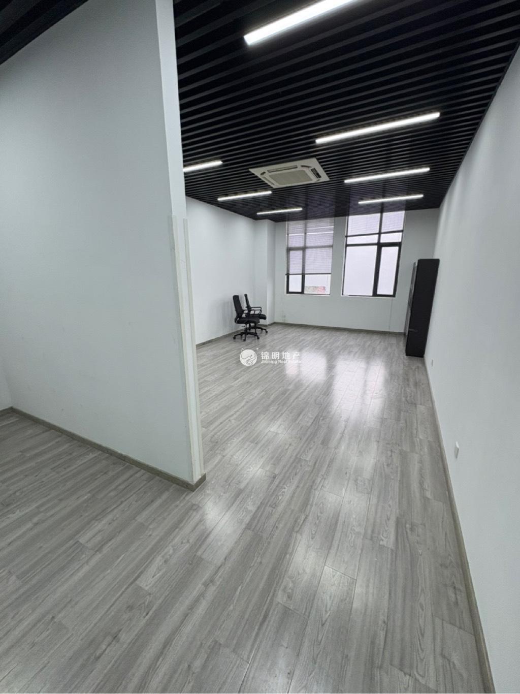 五角场五角场万达广场77平米写字楼出租