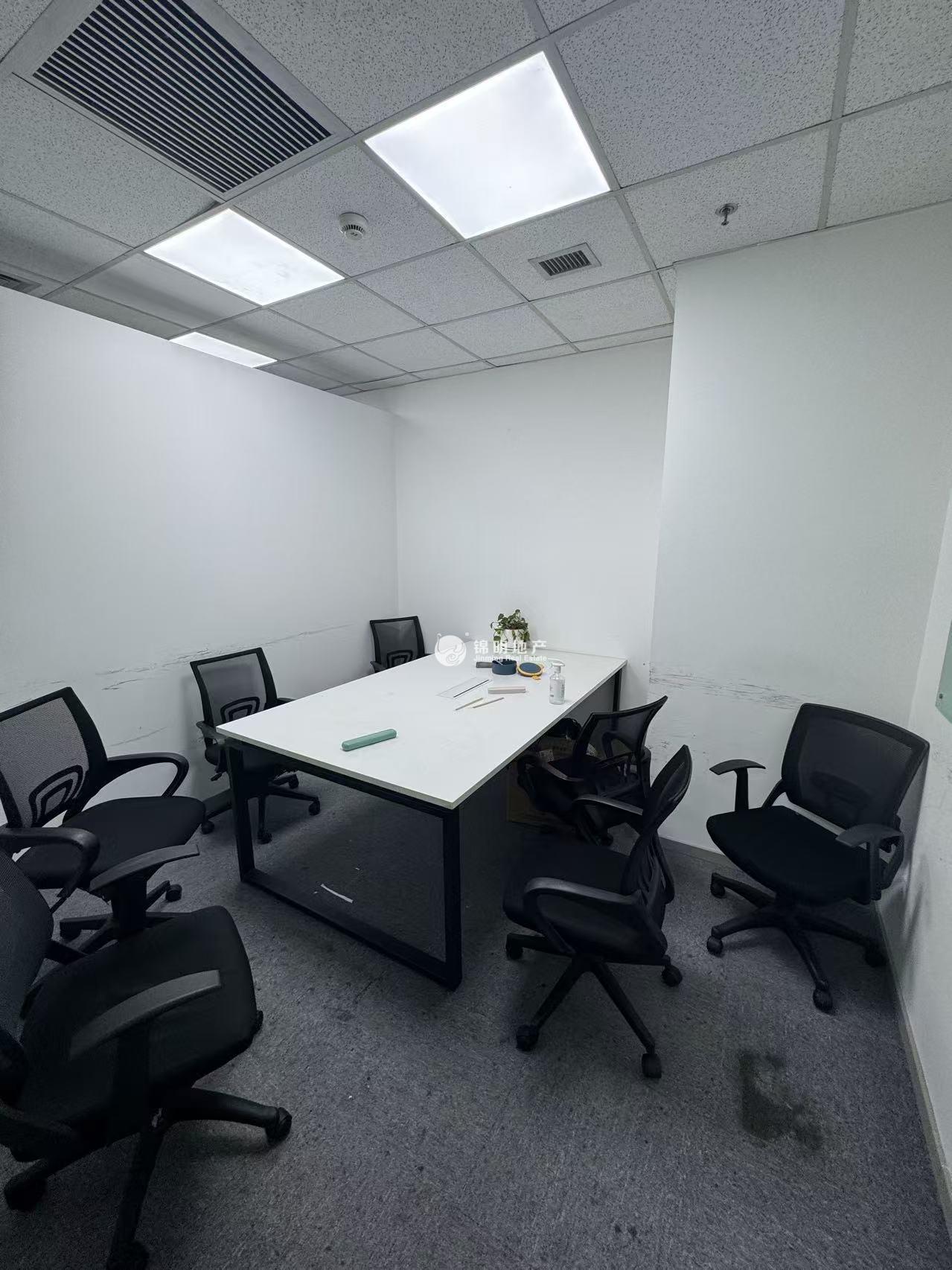 长寿路宝华大厦107平米写字楼出售