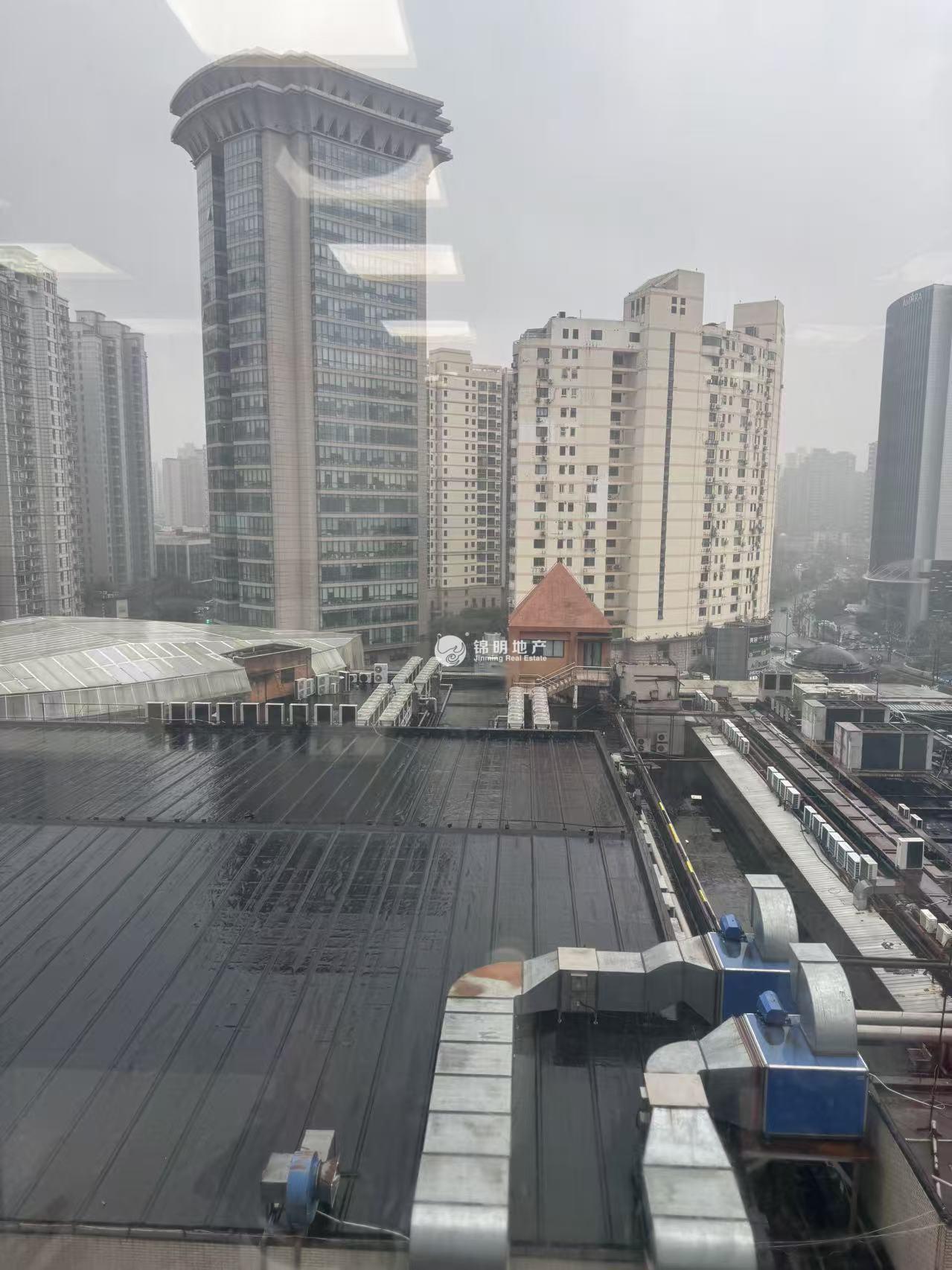 长寿路宝华大厦107平米写字楼出售