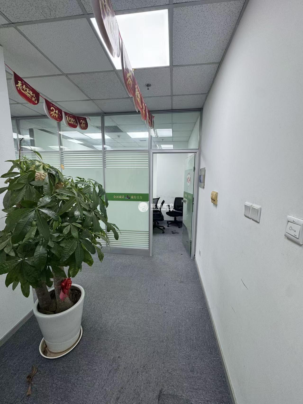 长寿路宝华大厦107平米写字楼出售