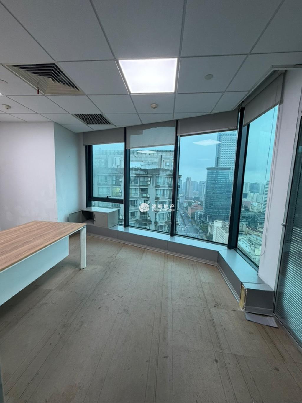 陆家嘴裕景国际大厦603平米写字楼出租