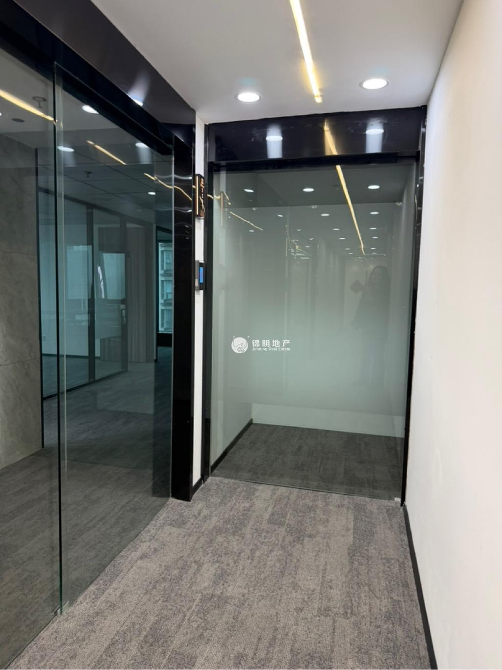 陆家嘴裕景国际大厦604平米写字楼出租