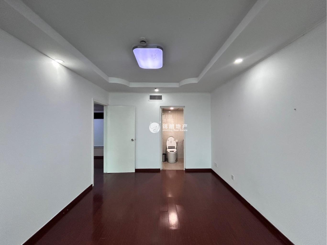 静安寺环球世界大厦68平米写字楼出租