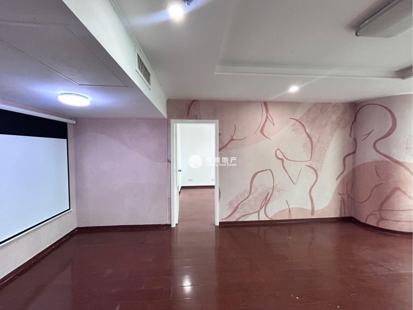 静安寺环球世界大厦68平米写字楼出租