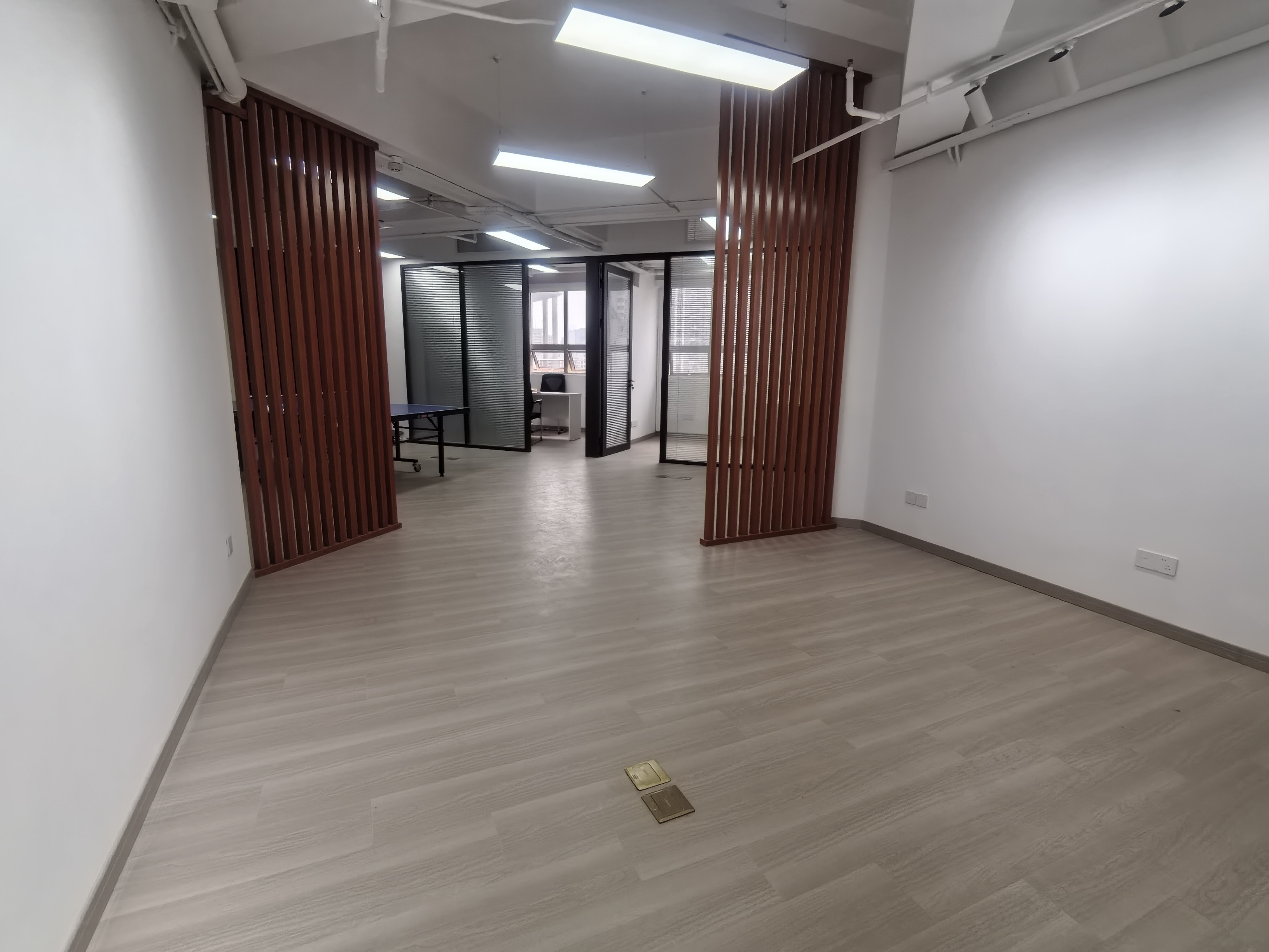 打浦桥致远大厦144平米写字楼出租