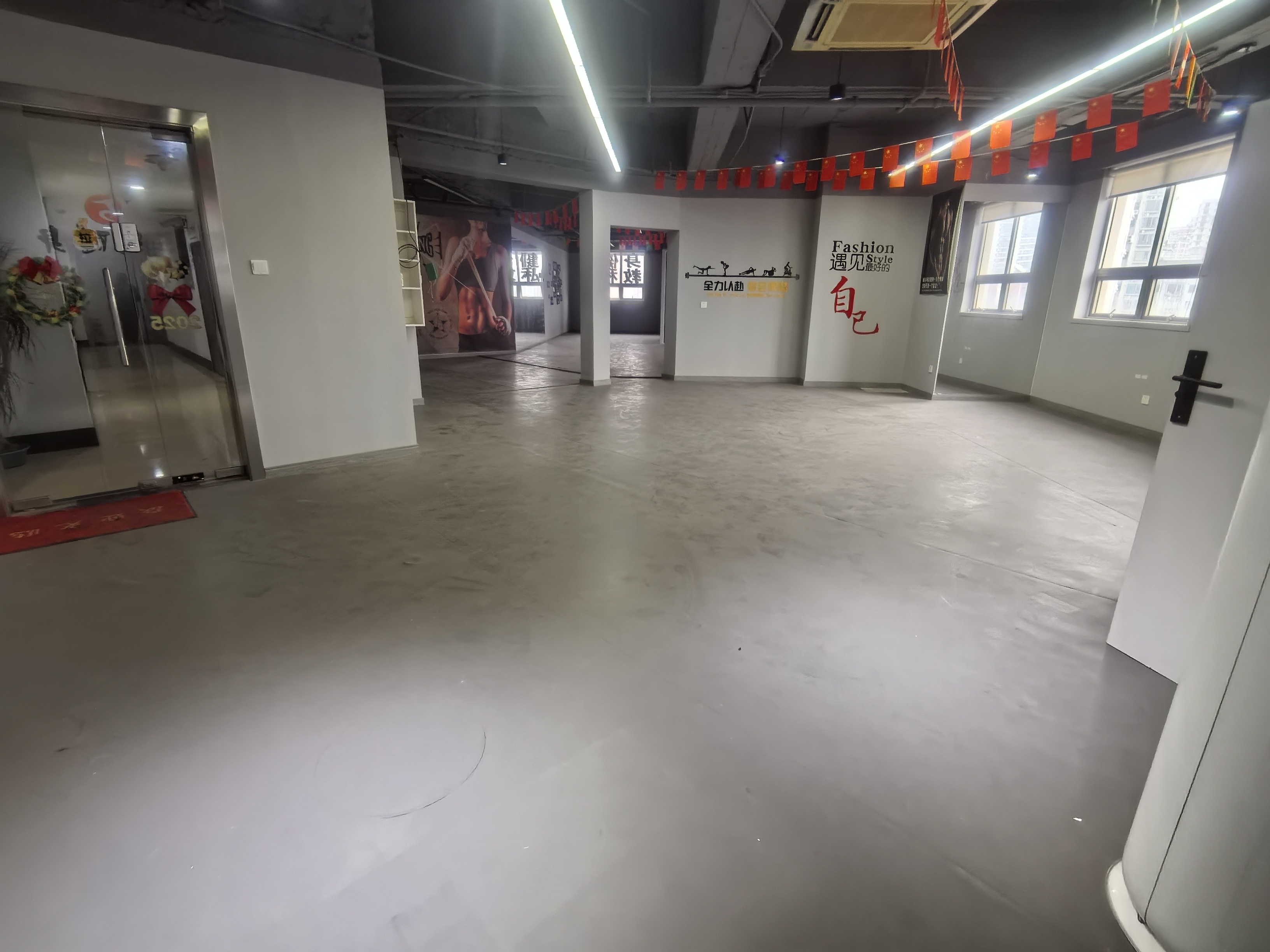 打浦桥致远大厦234平米写字楼出租