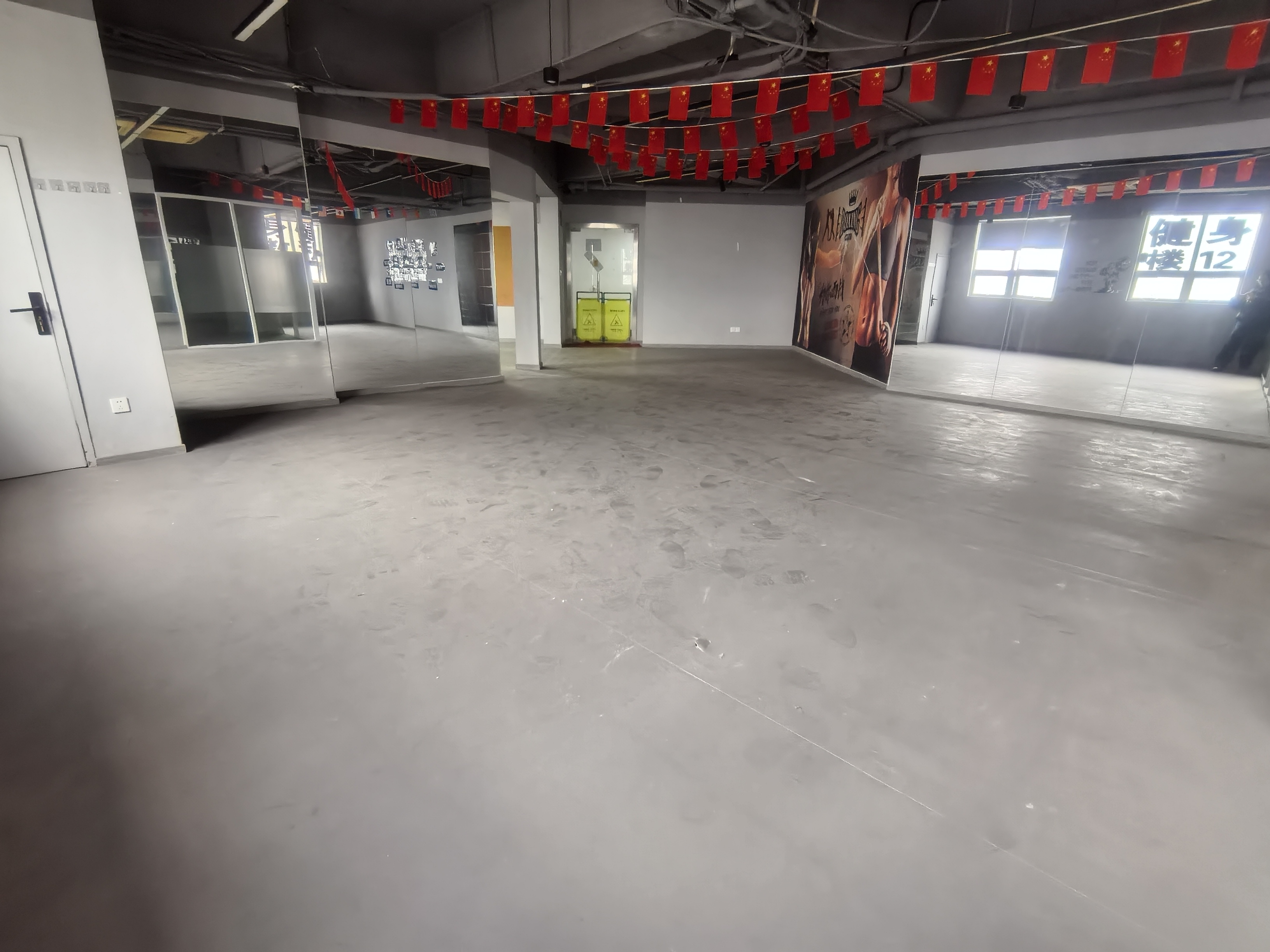 打浦桥致远大厦234平米写字楼出租