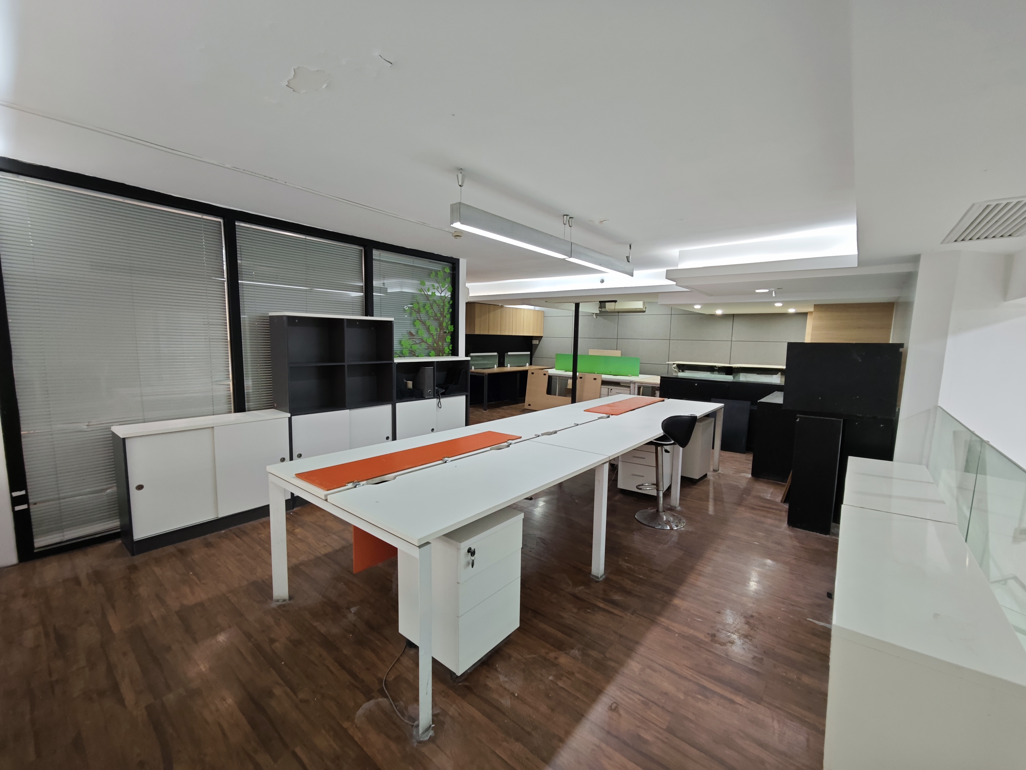 曹杨尚诚国际173平米写字楼出租