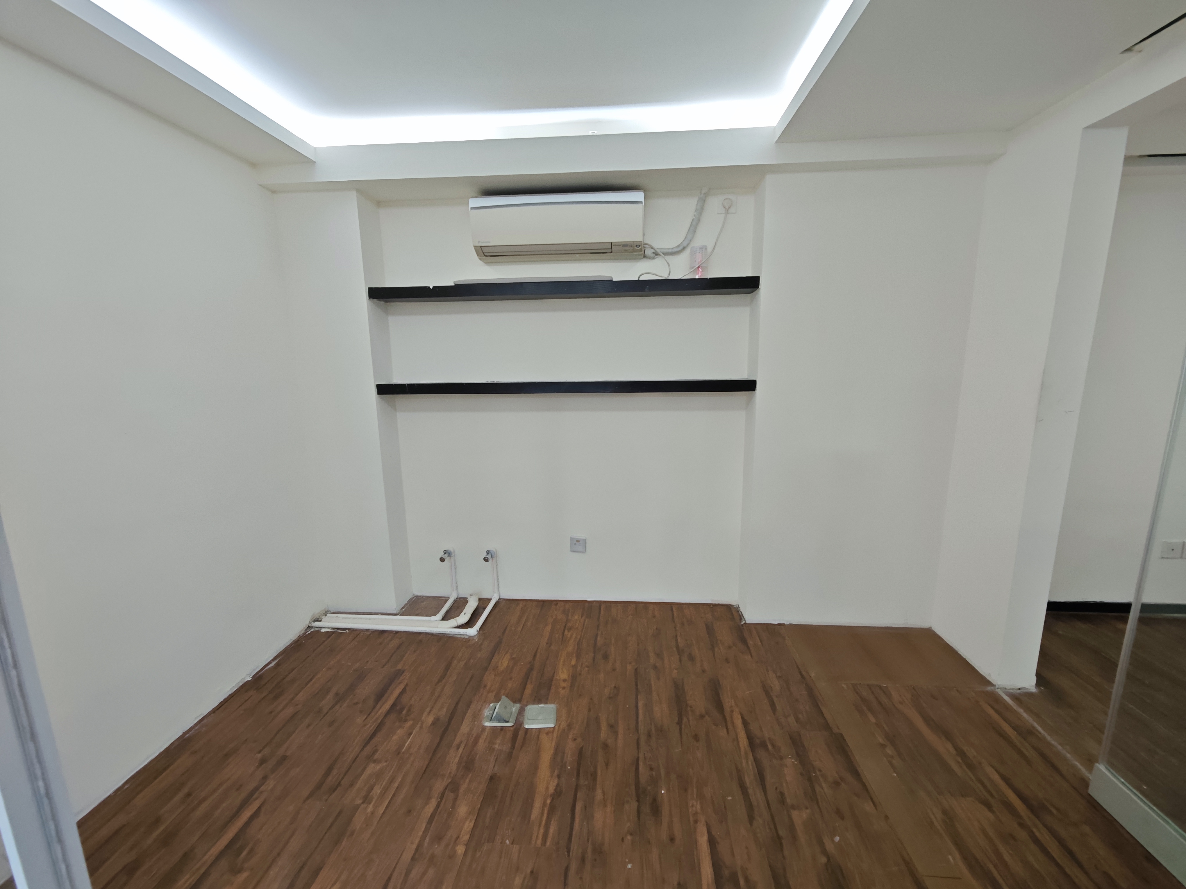 曹杨尚诚国际173平米写字楼出租