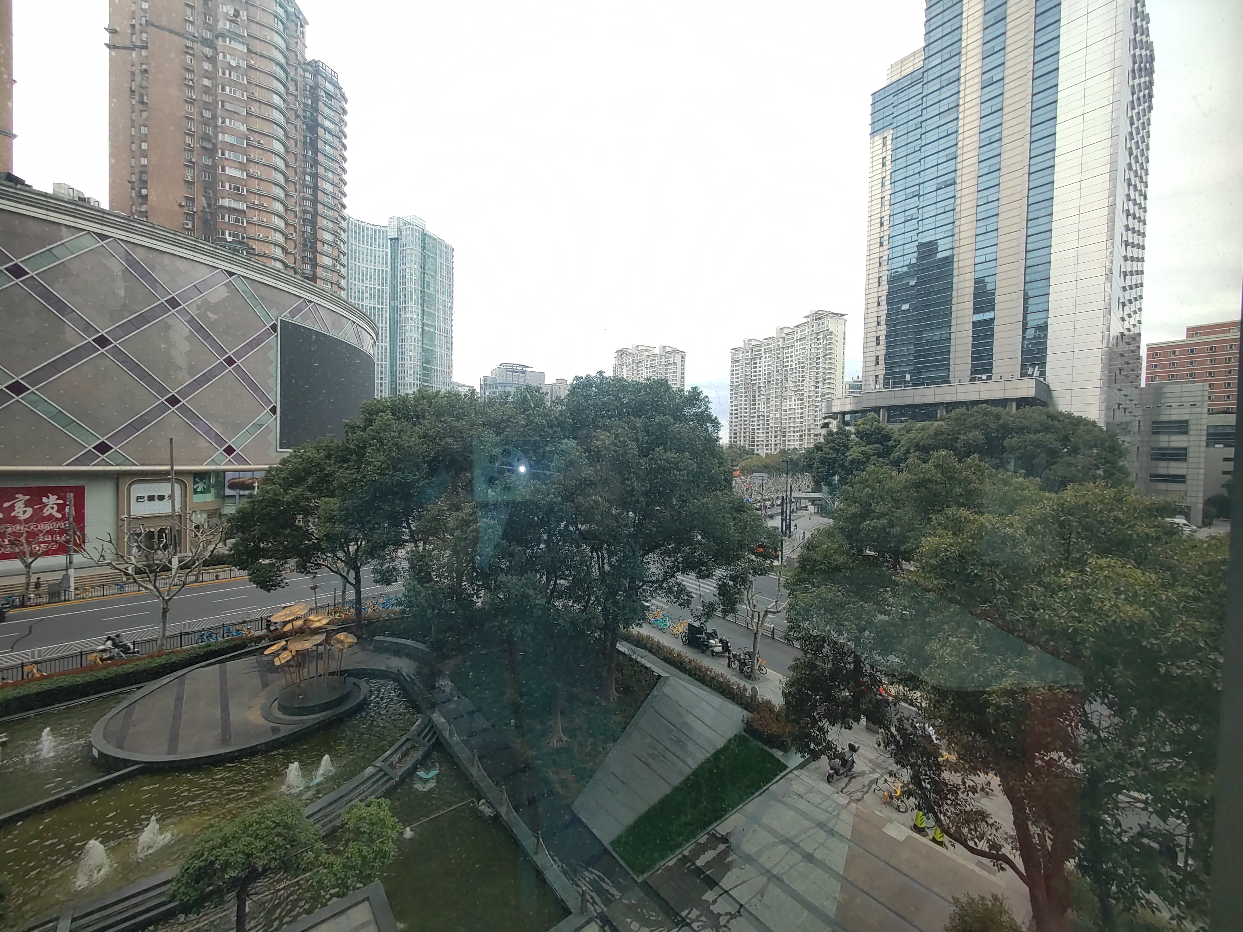 长寿路财富时代大厦247平米写字楼出售